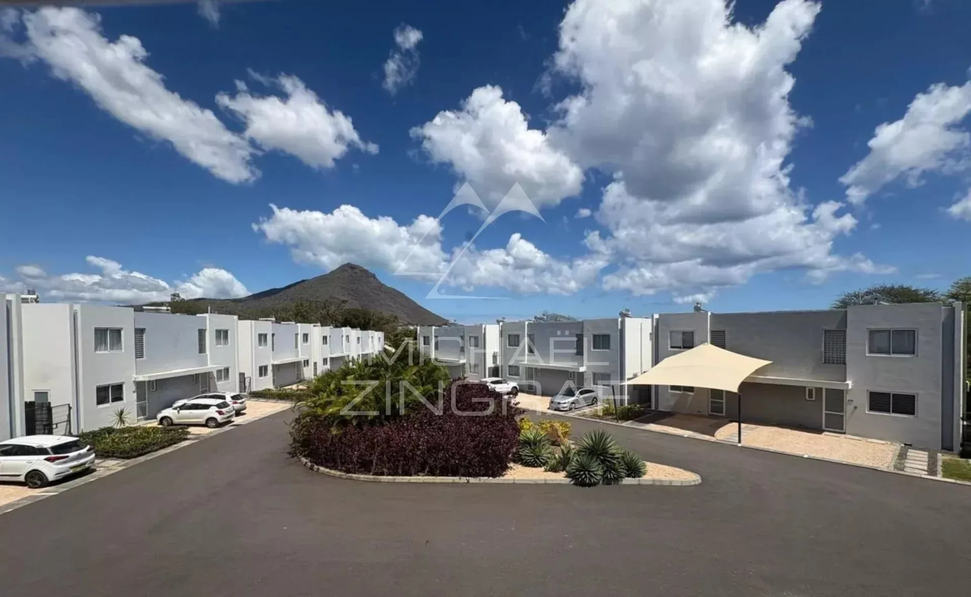 Duplex 3 Chambres avec Piscine Privée – Tamarin - 11