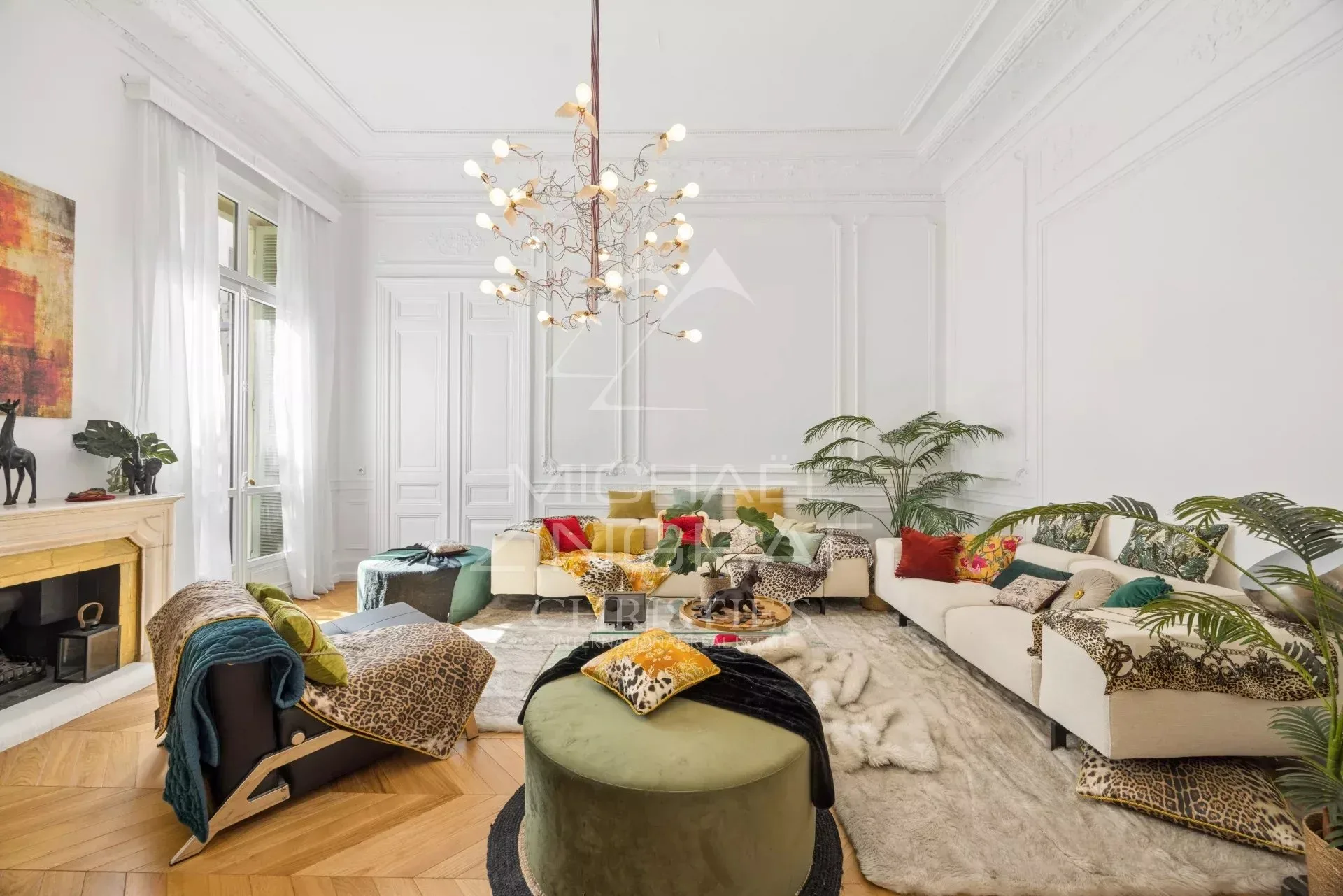 Bel appartement plein de charme, situé dans un élégant immeuble ancien de caractère - 9
