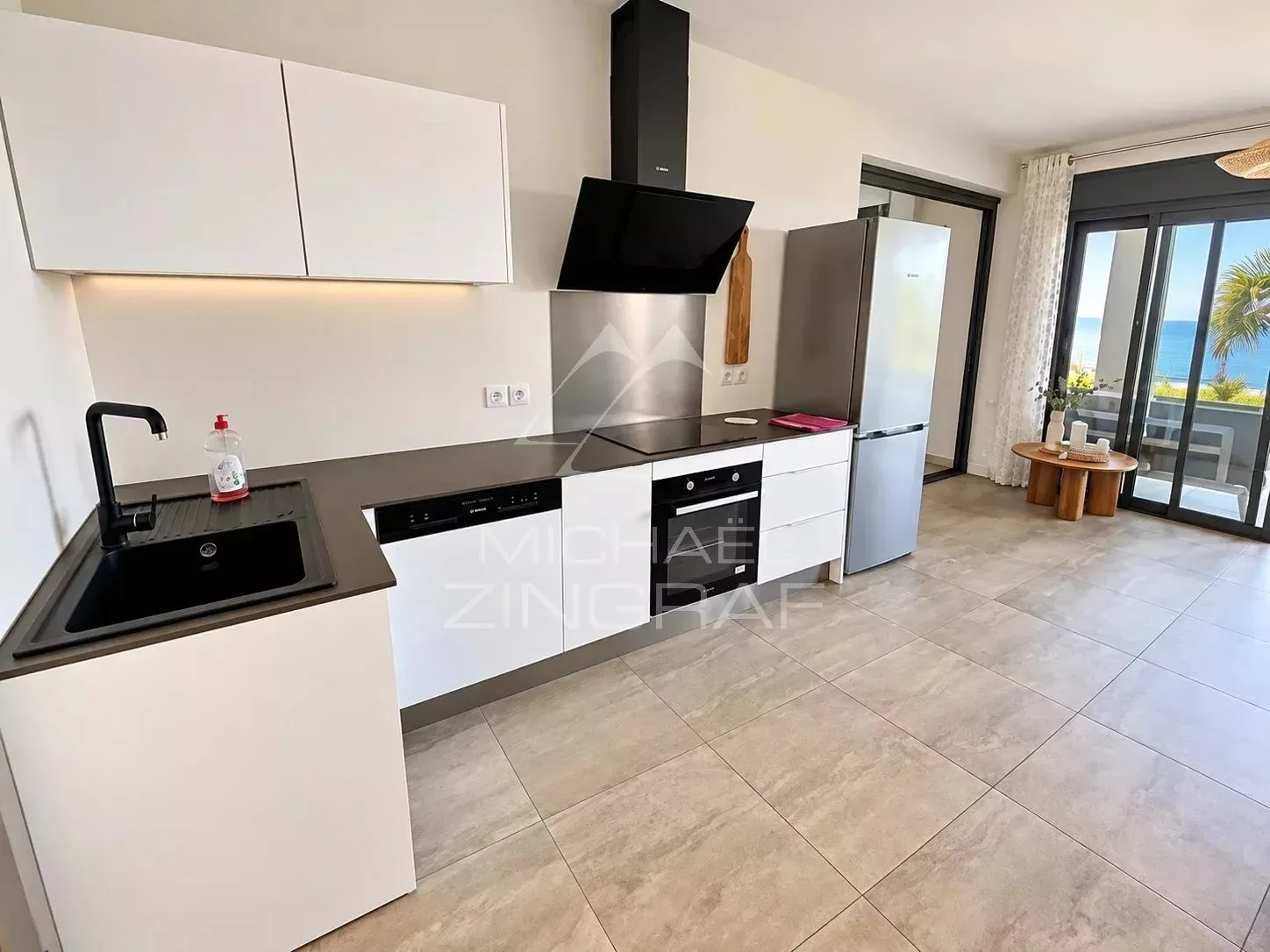 Appartement d’Exception avec Accès Direct au Lagon – Saint-Pierre - 14