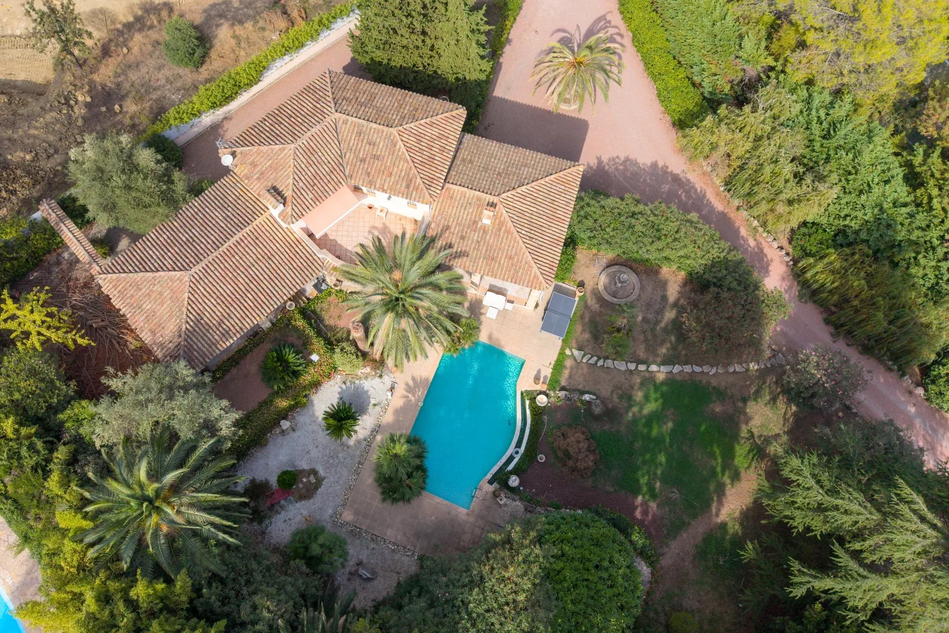 Mougins - Provençal villa on over half a hectare - 10