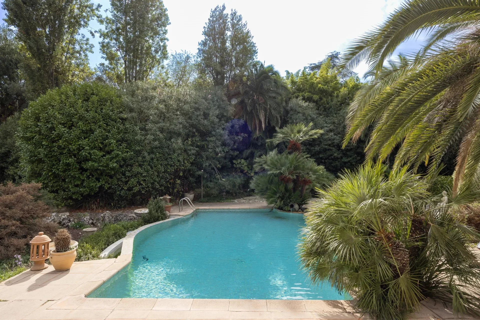 Mougins - Provençal villa on over half a hectare - 9