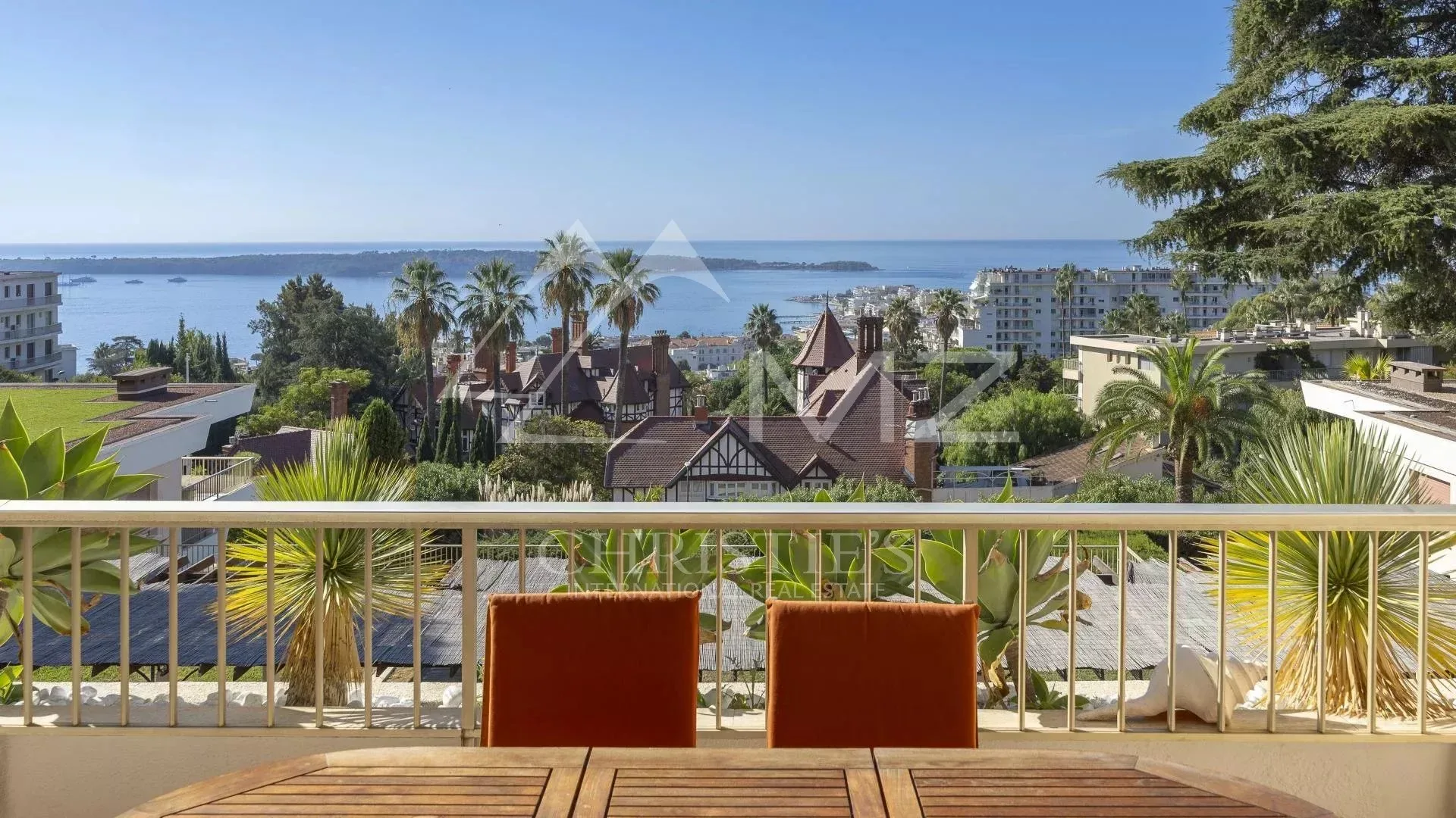 EXCLUSIVITE: charmant 3 pièces à la vue mer panoramique - 2