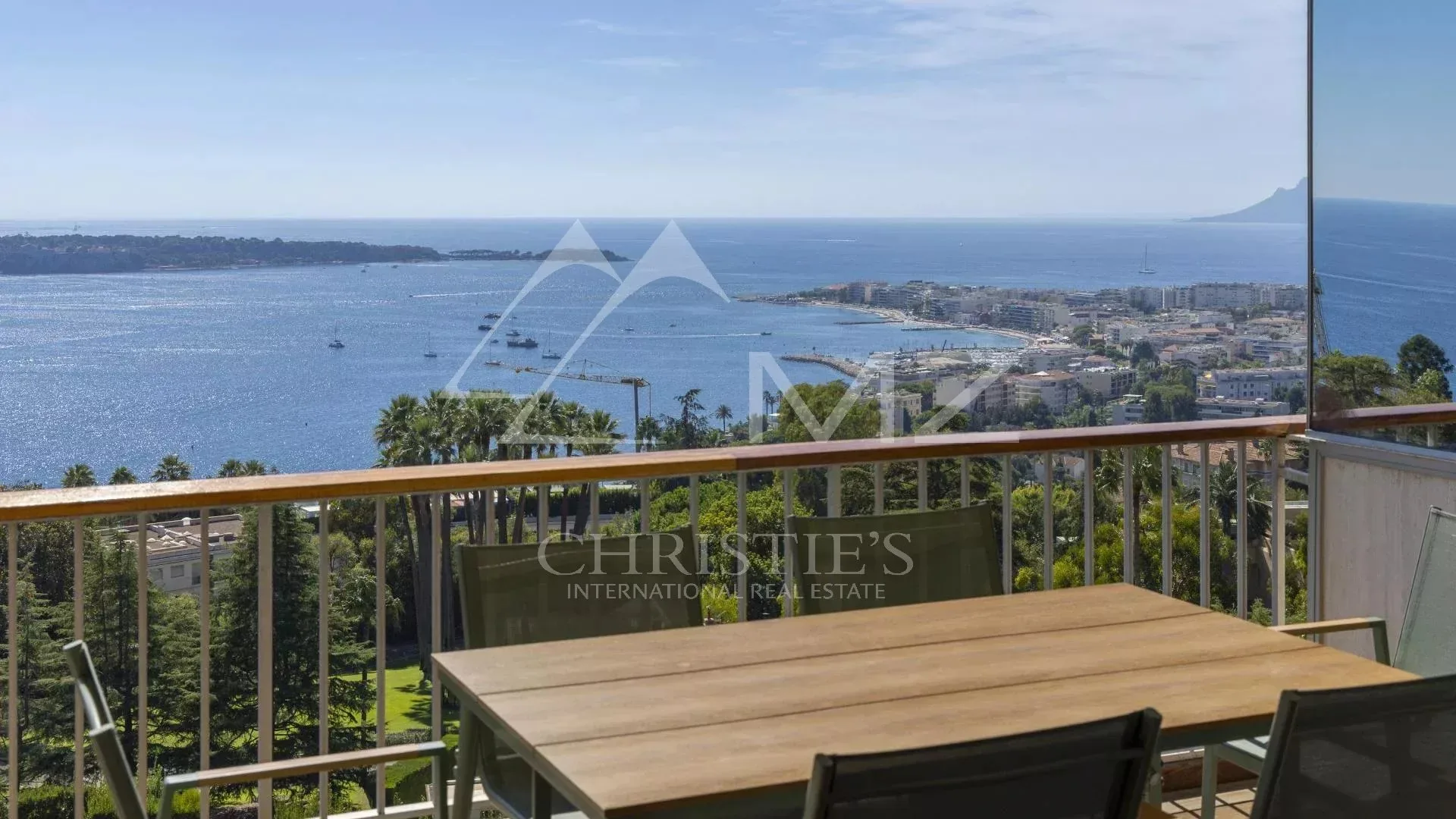EXCLUSIVITE magnifique 4 pièces contemporain à la vue mer époustouflante - 6