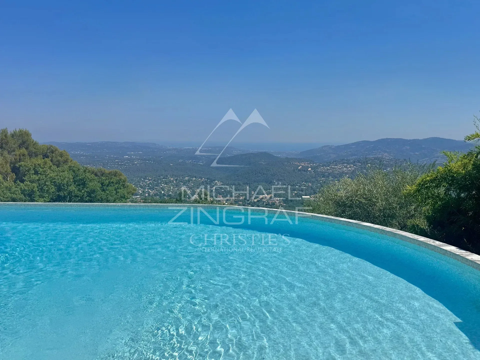 Propriété avec parc paysagé et vue mer  Panoramique - 2