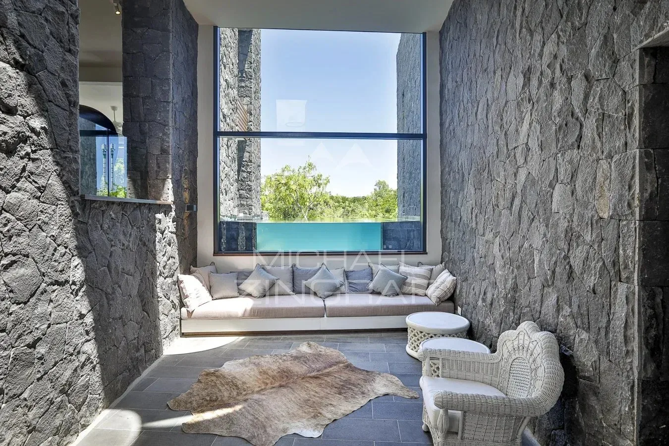 Villa de prestige avec piscine et ponton privatif privée et accès à la mer – Azuri - 6