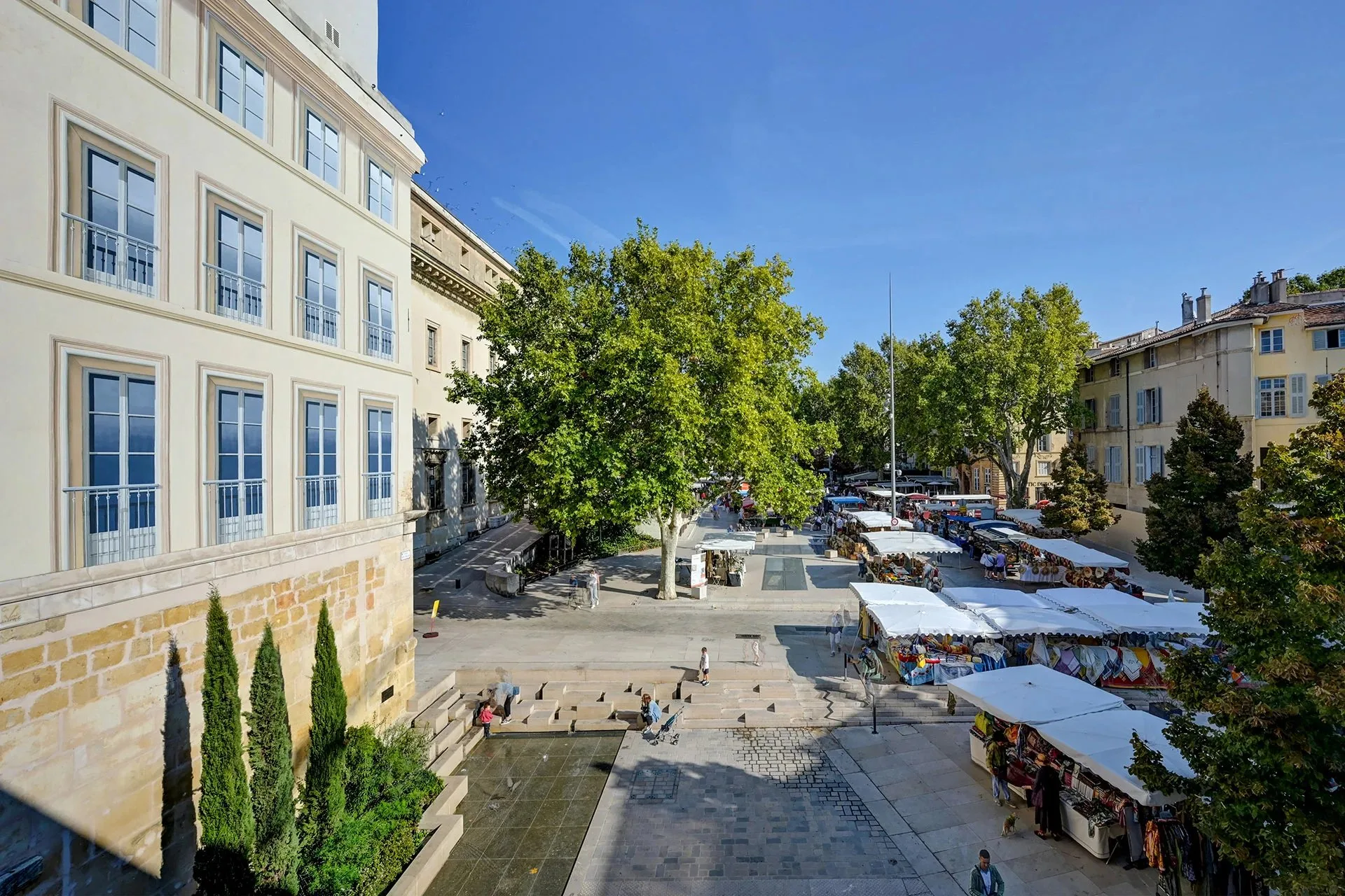 Centre ancien - Appartement d'exception place des Prêcheurs