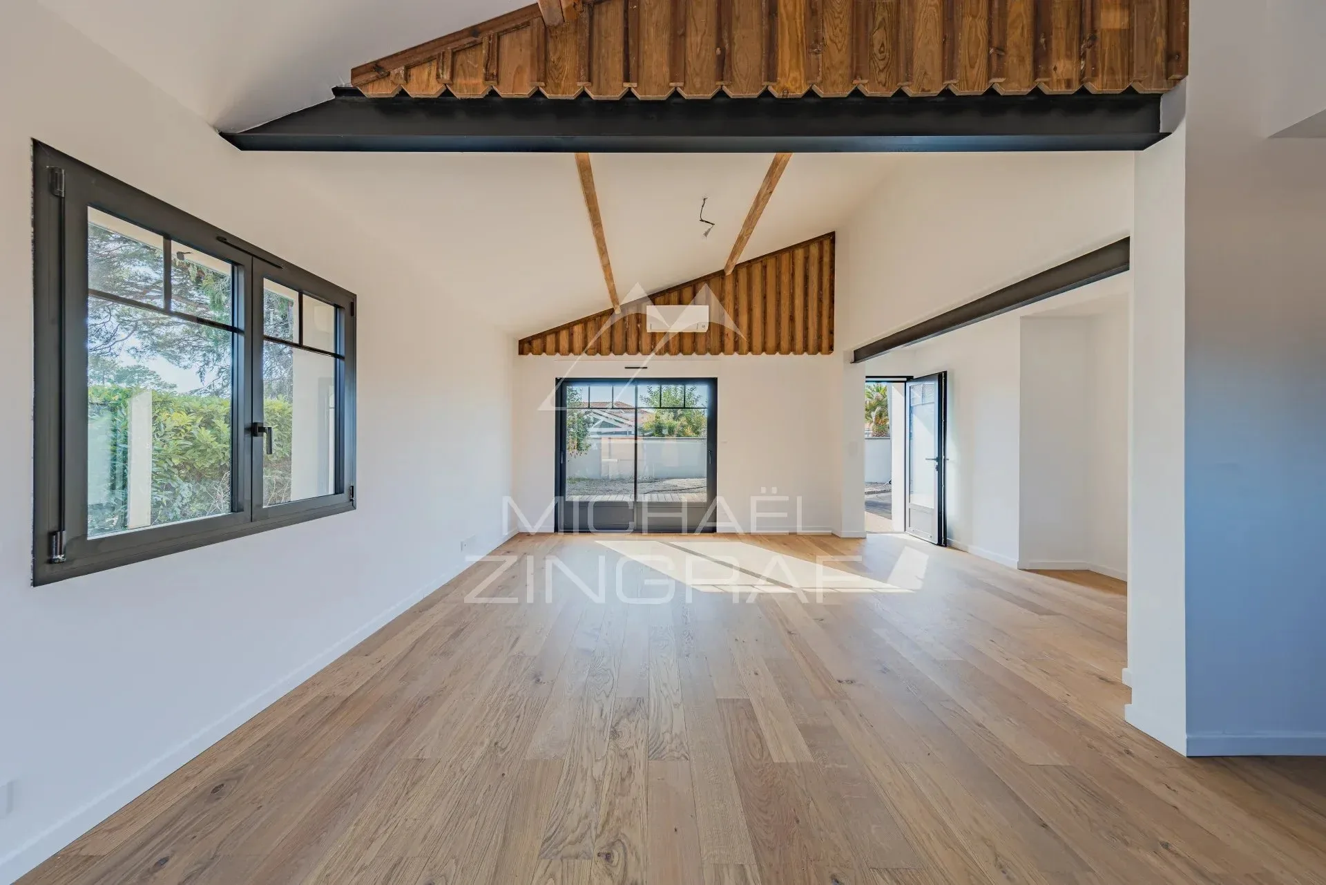 LA HUME – ELEGANTE, RENOVIERTE VILLA MIT POOL UND SEPARATEM GÄSTEHAUS - 6