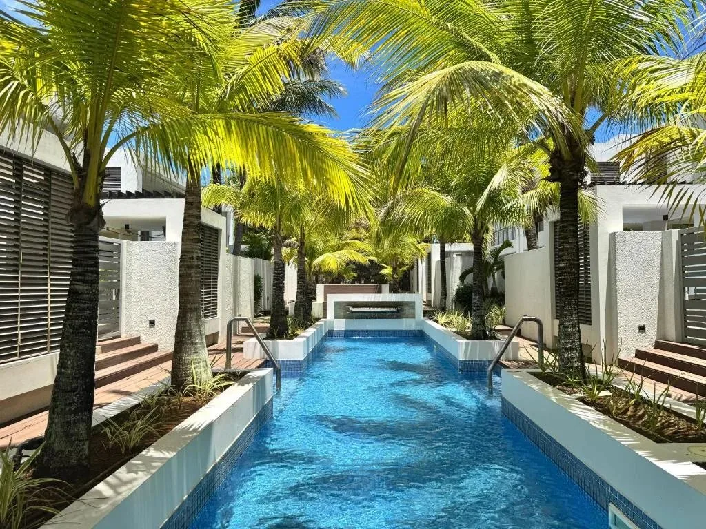 3-Bedroom Duplex Villa with Private Pool and beach access - 2