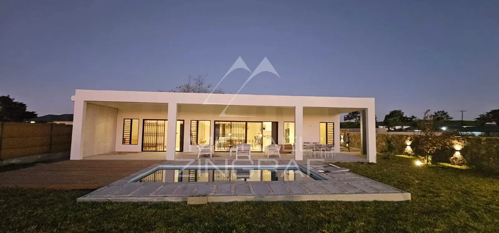 Elegante Familienvilla mit privatem Pool  in Charmoses