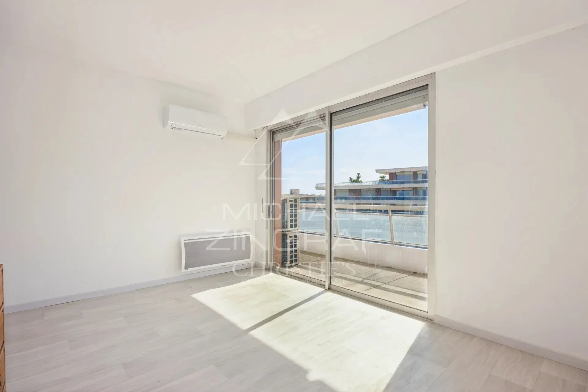 Nice Fabron – Bel appartement 5 pièces de 125 m² avec vue panoramique mer et terrasse de 53 m² - 7