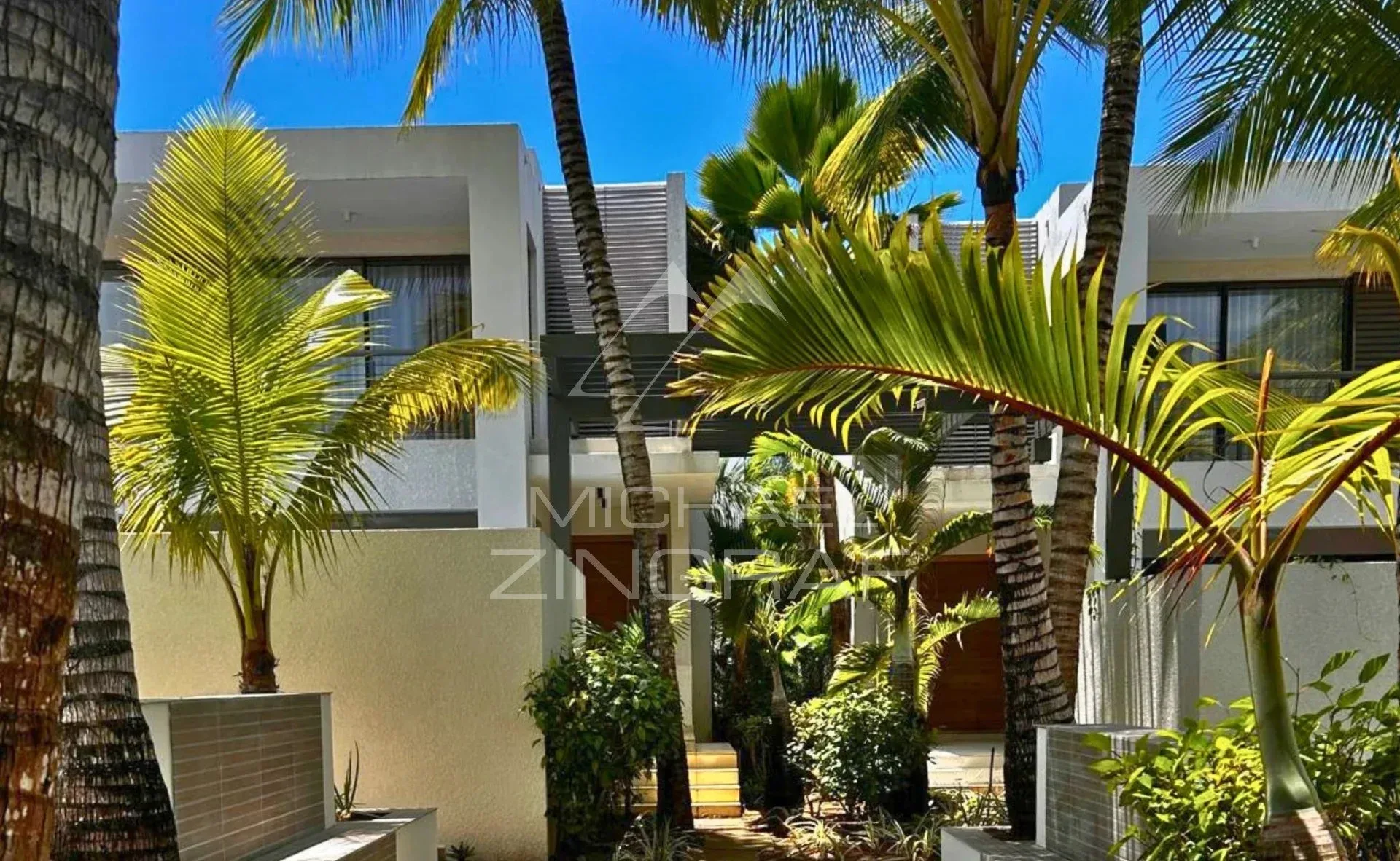 3-Bedroom Duplex Villa with Private Pool and beach access - 16