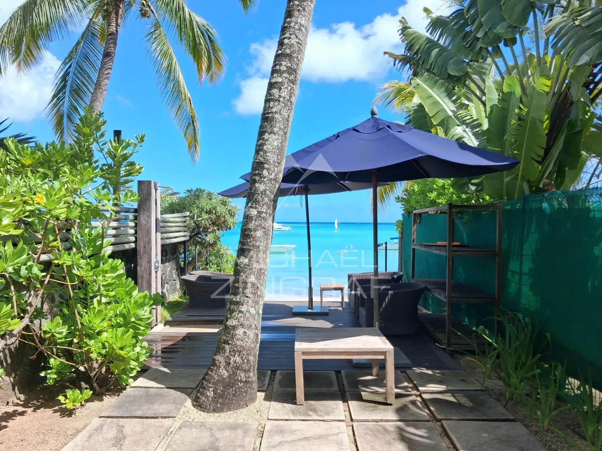 3-Bedroom Duplex Villa with Private Pool and beach access - 19