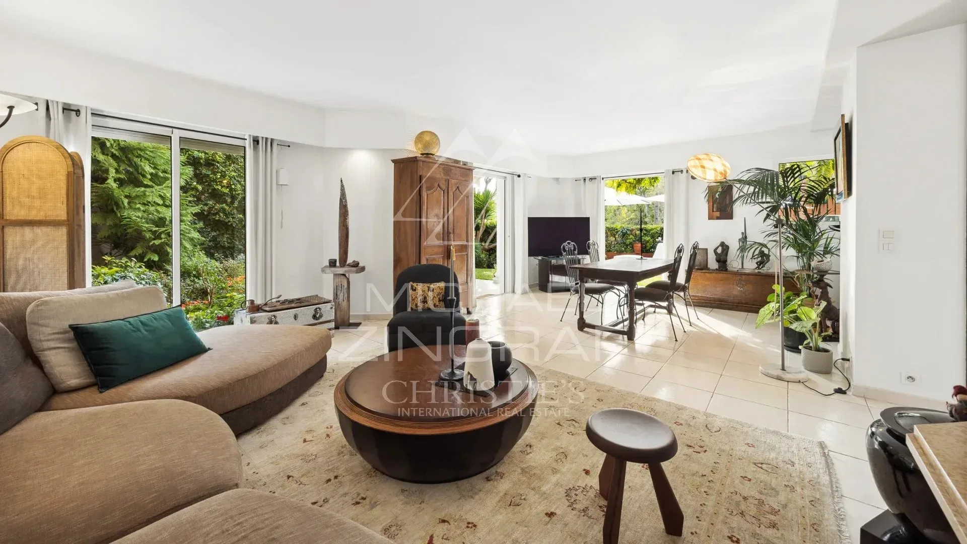 MANDELIEU-LA NAPOULE - APPARTEMENT EN DUPLEX AVEC JARDIN - 2