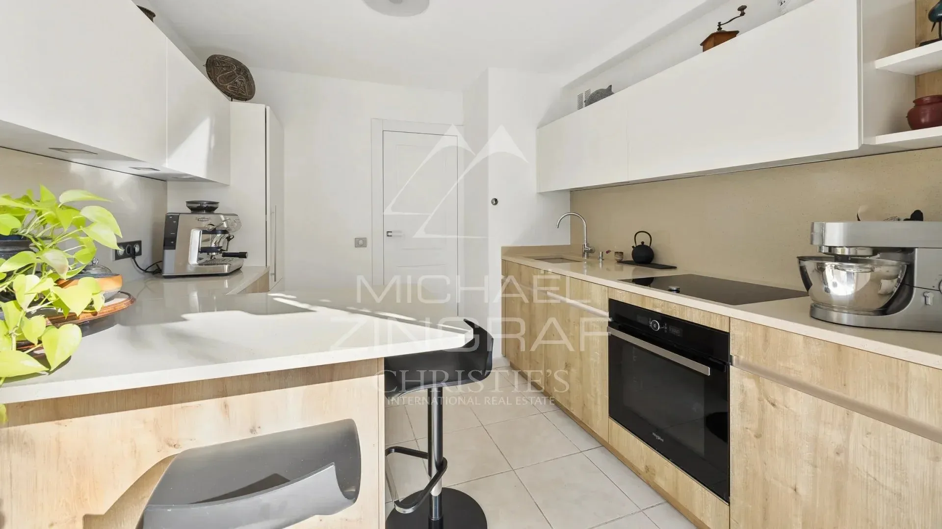 MANDELIEU-LA NAPOULE - APPARTEMENT EN DUPLEX AVEC JARDIN - 6