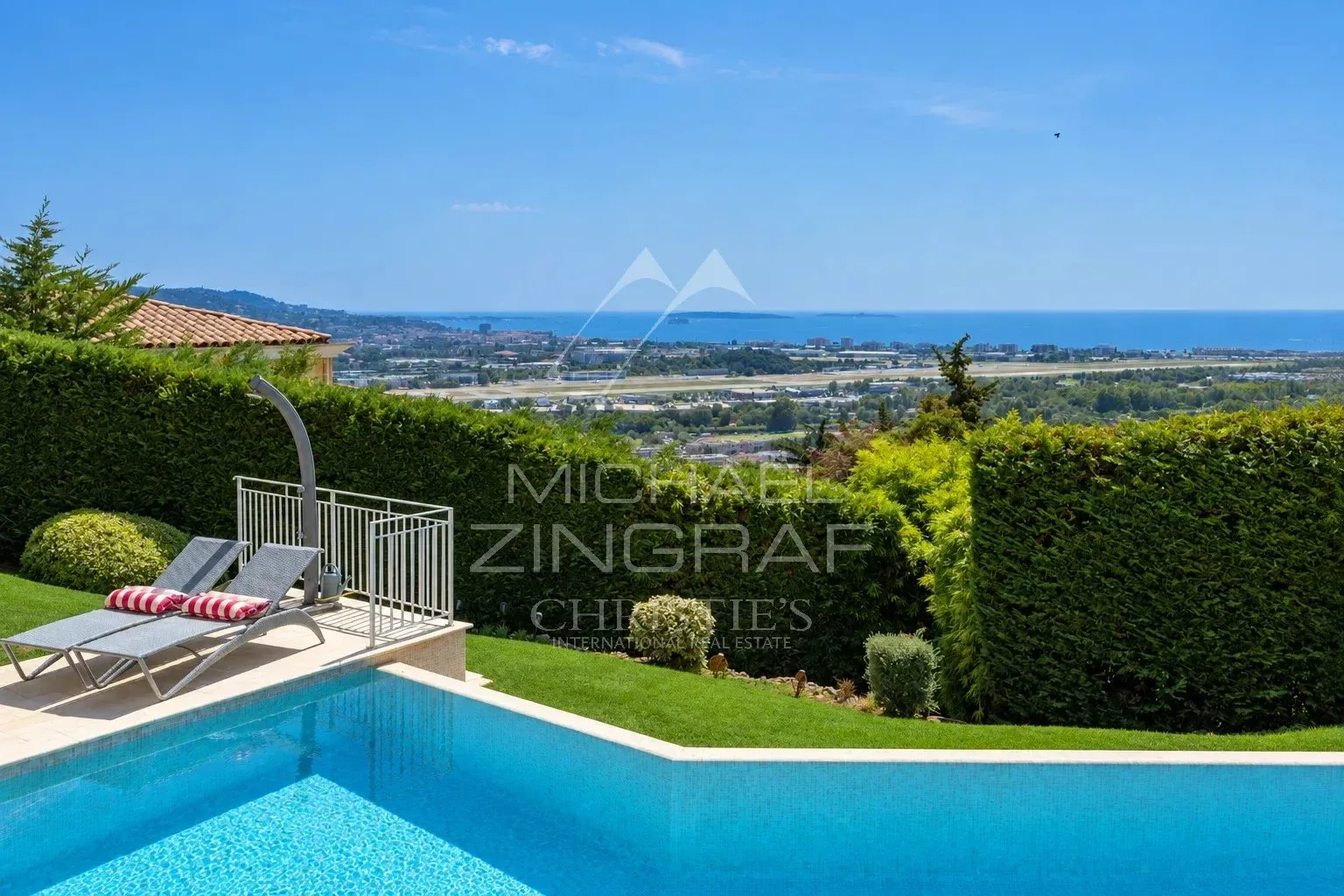 Cannes - Mandelieu la Napoule - PROPRIÉTÉ VUE MER DANS DOMAINE PRIVÉ