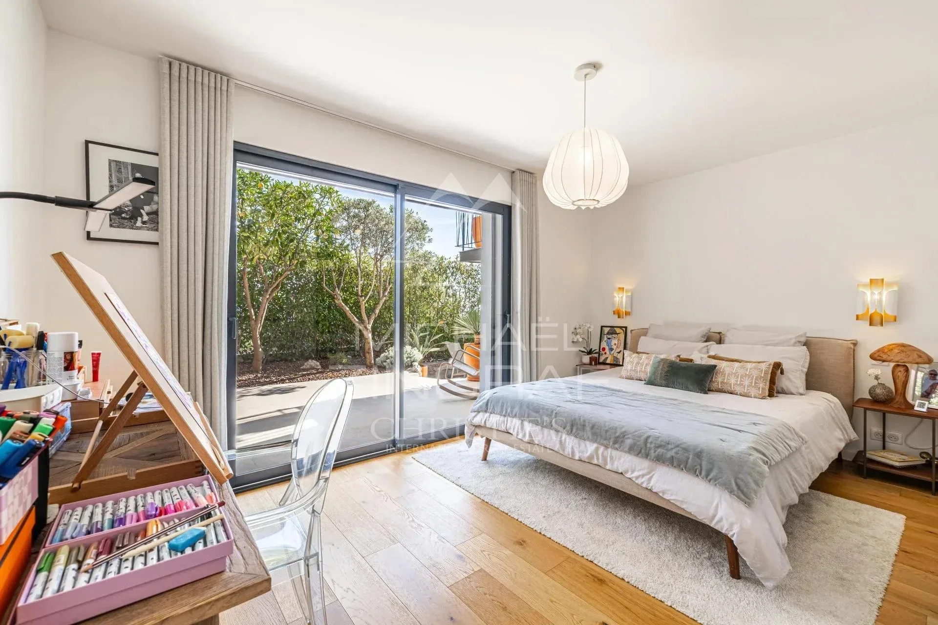 VILLA CONTEMPORAINE D’EXCEPTION AVEC ROOFTOP ET VUE PANORAMIQUE SUR LA RADE - 20