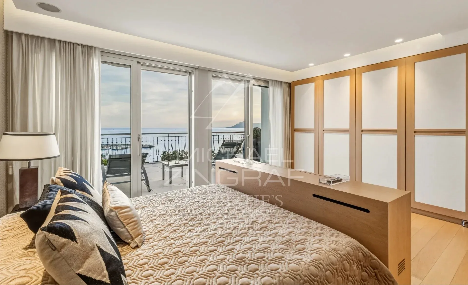 Cannes - Croisette - Penthouse Vue Mer Panoramique - 11