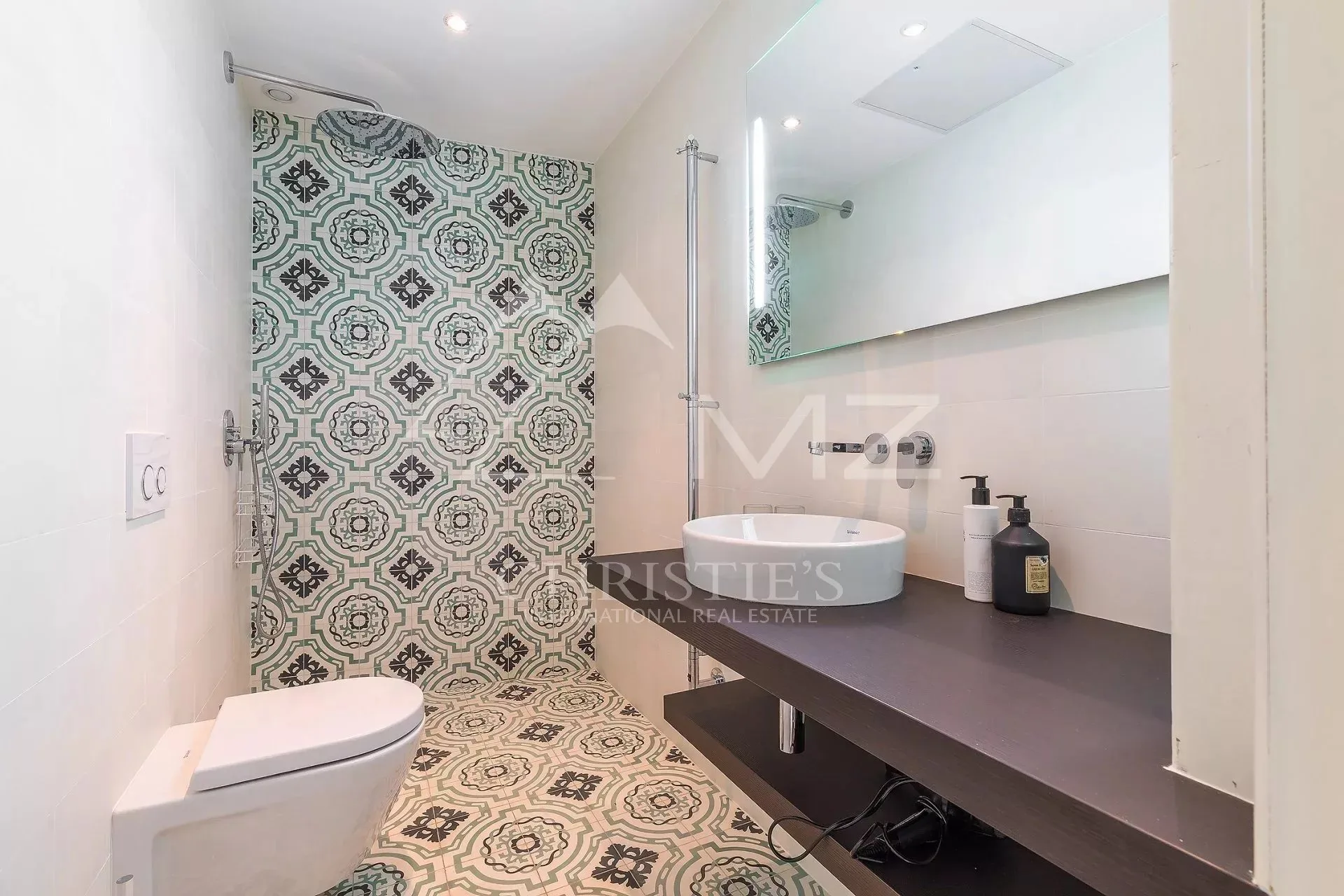 Cannes - Rare maison de ville - 13