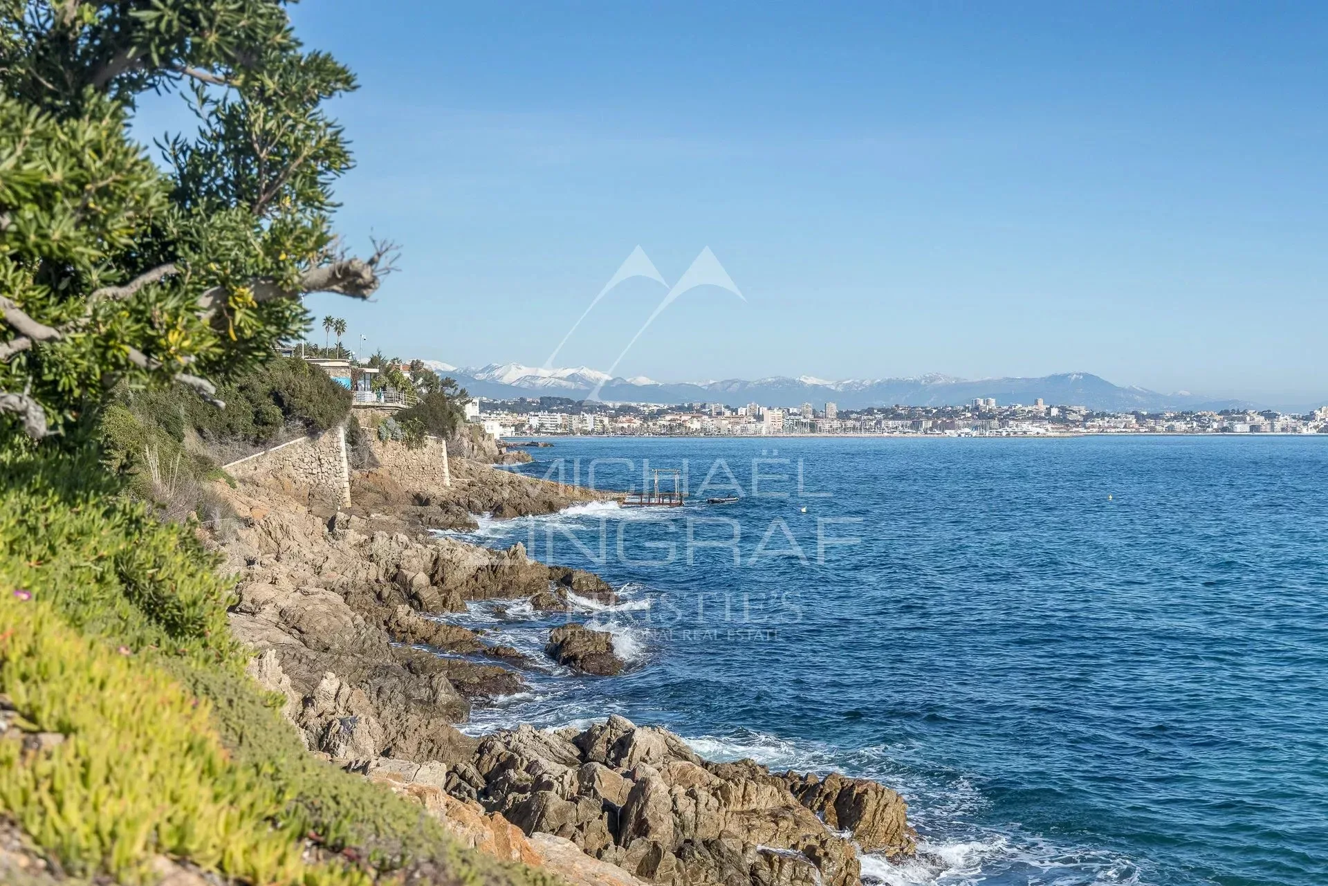Cannes - Véritable propriété pieds dans l’eau - 8