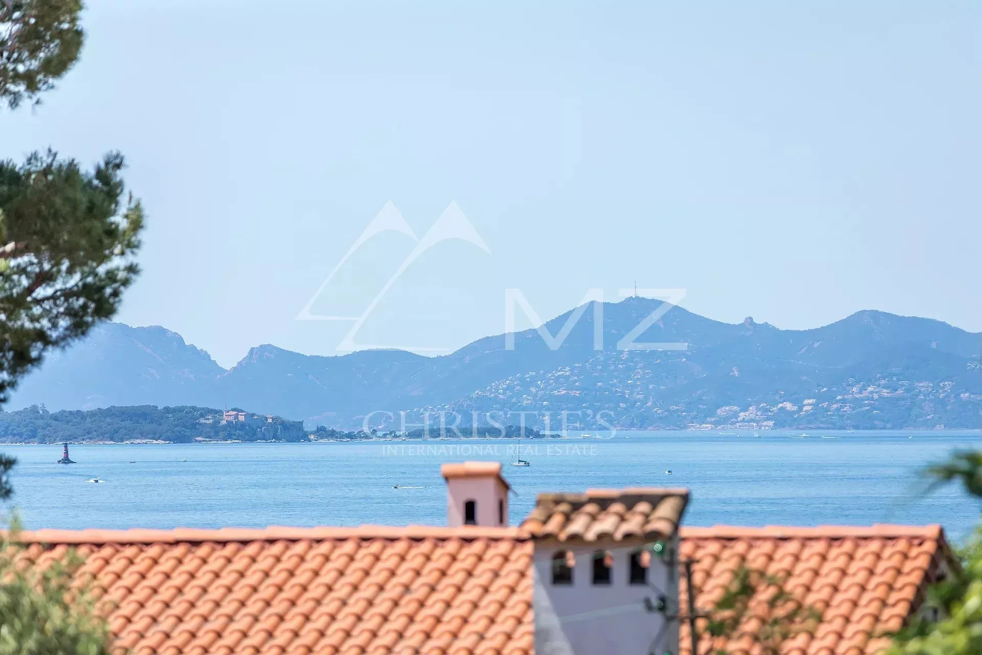 Cap d'Antibes - Villa contemporaine entièrement rénovée - 14