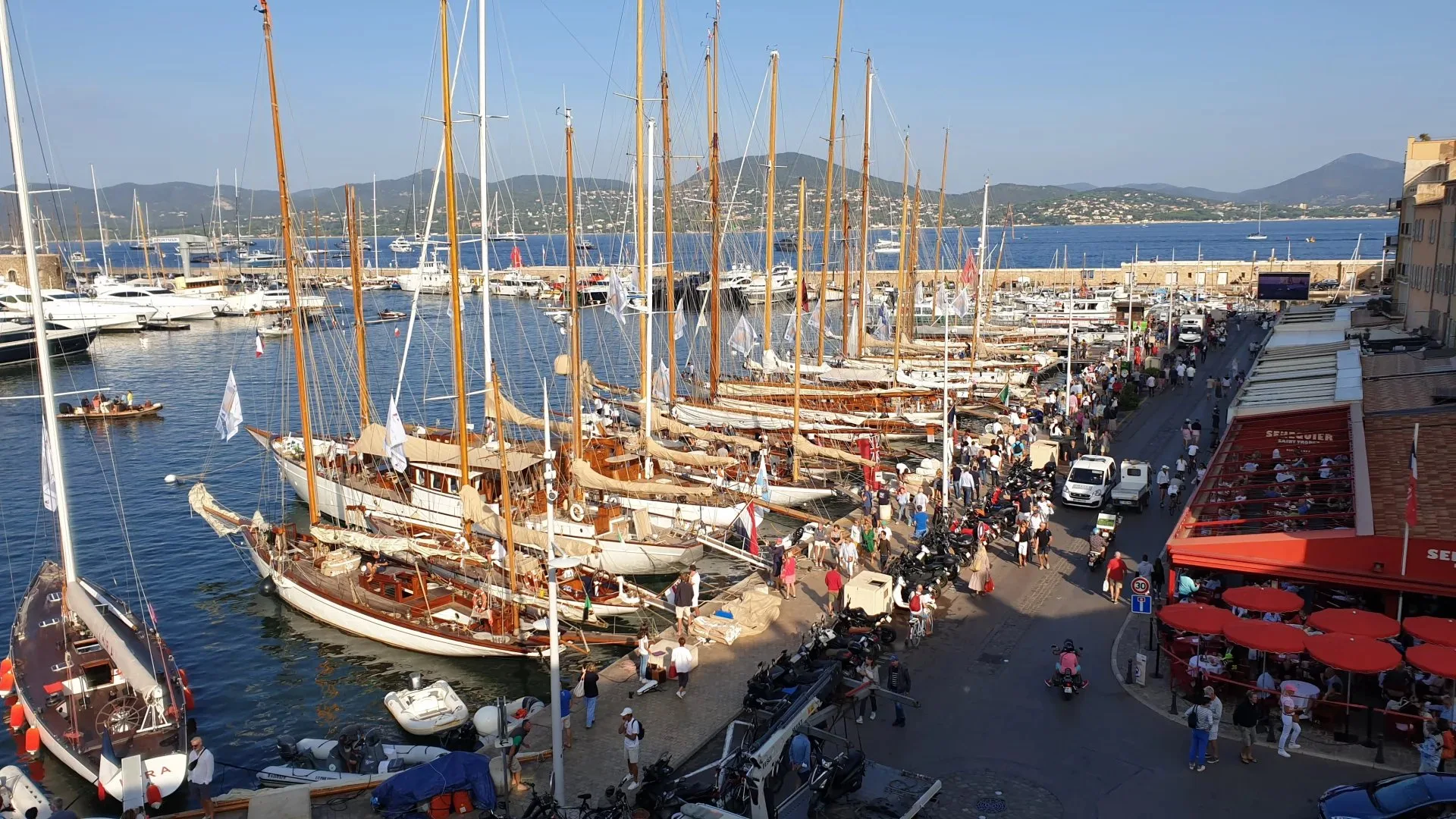 Saint-Tropez - Appartement d'exception sur le port - 2