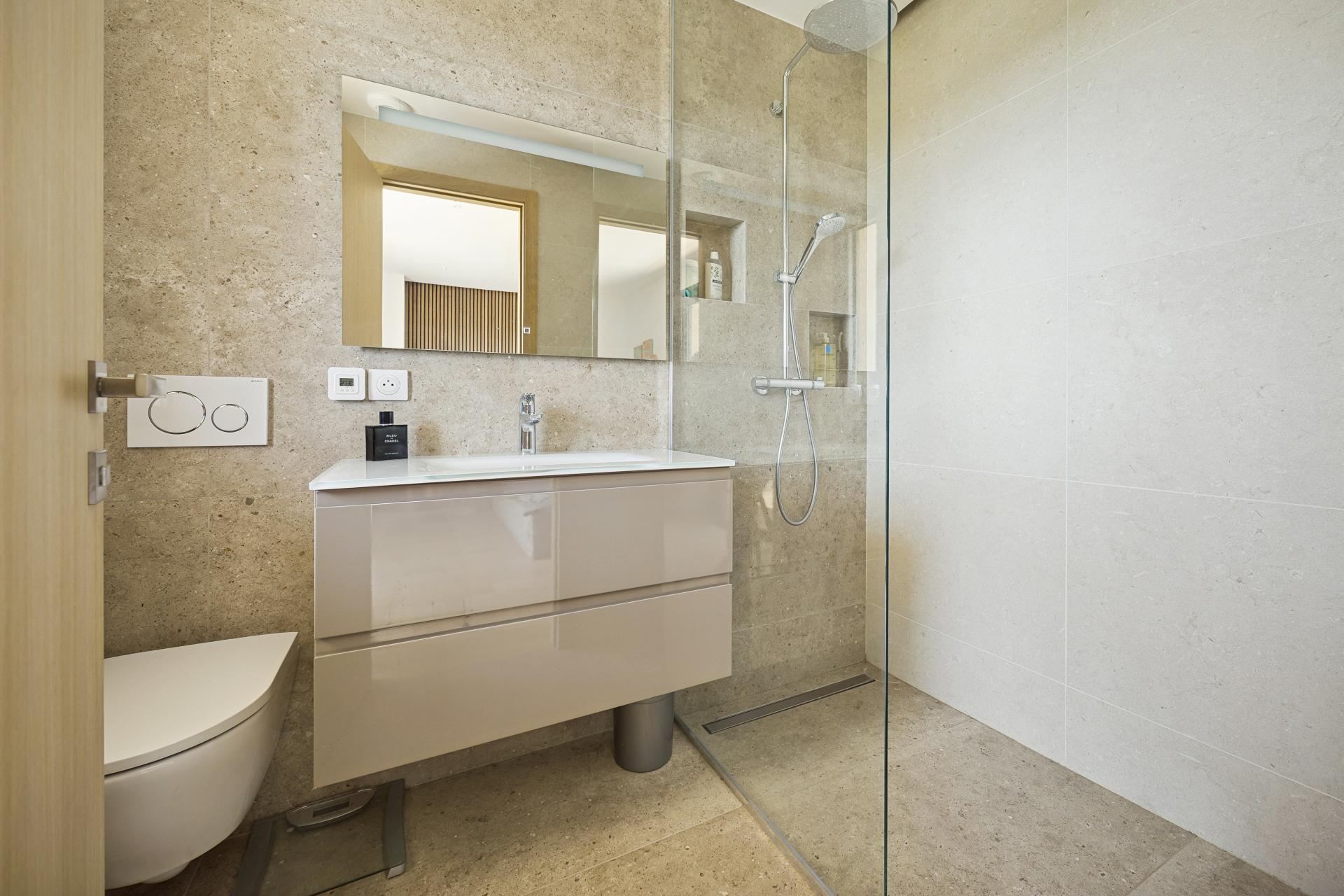 Une signature architecturale contemporaine avec panorama d'exception - 39