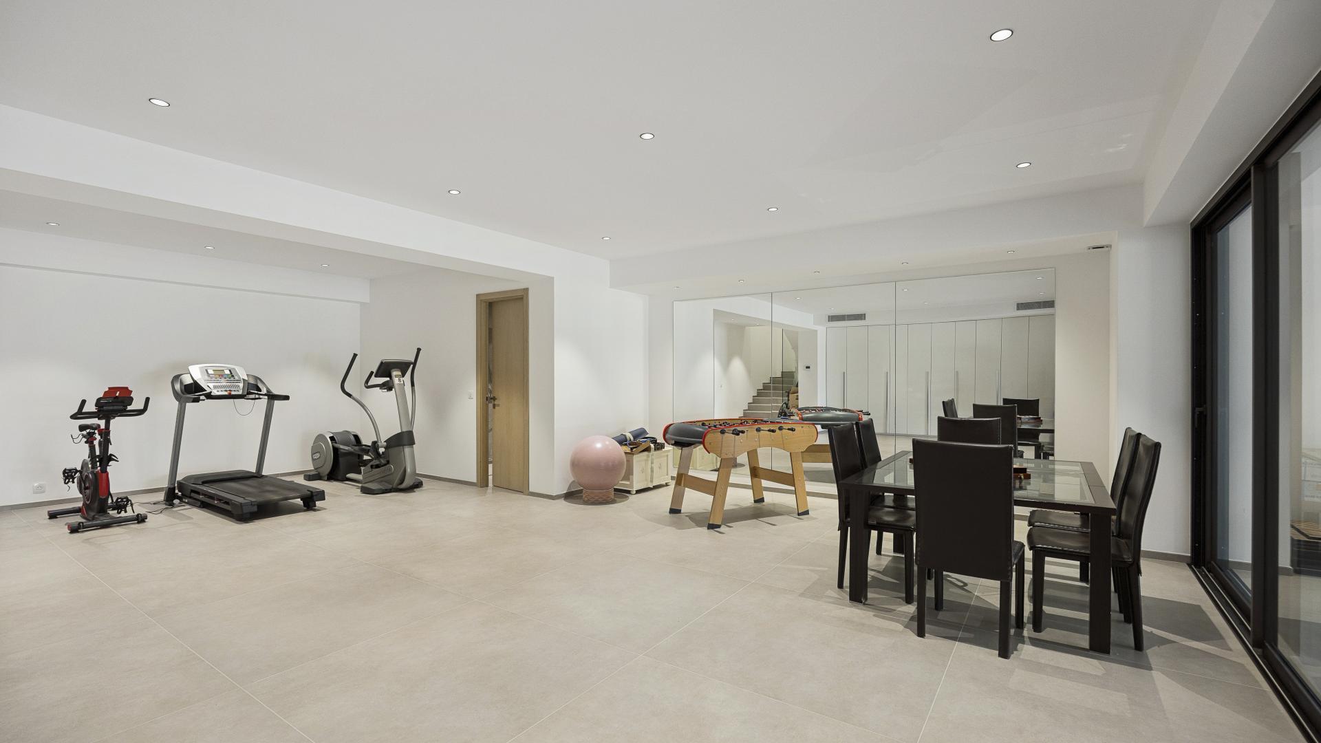Une signature architecturale contemporaine avec panorama d'exception - 47
