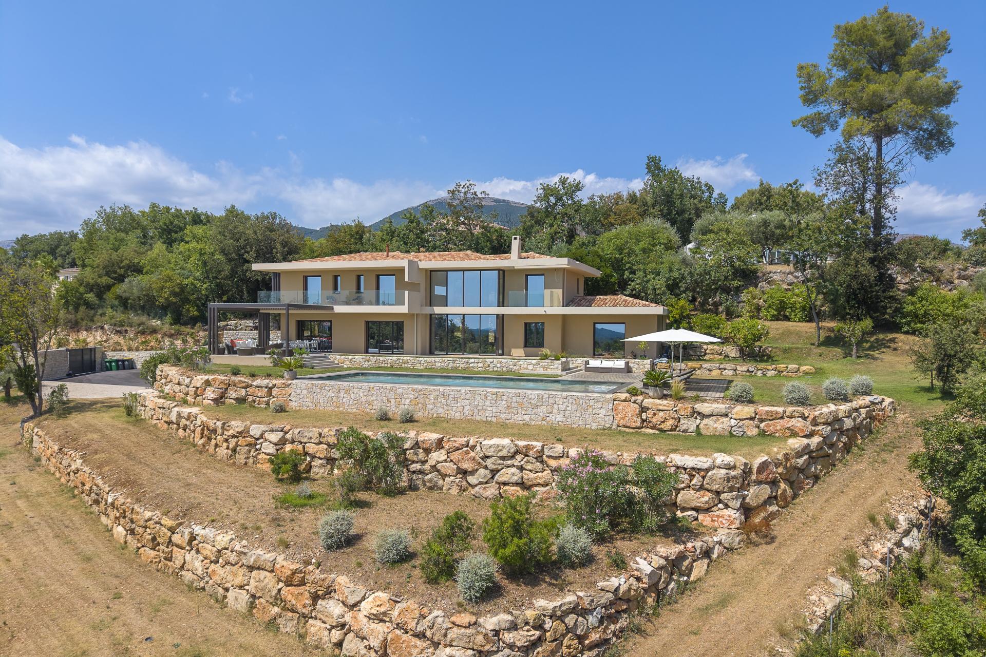 Une signature architecturale contemporaine avec panorama d'exception - 50
