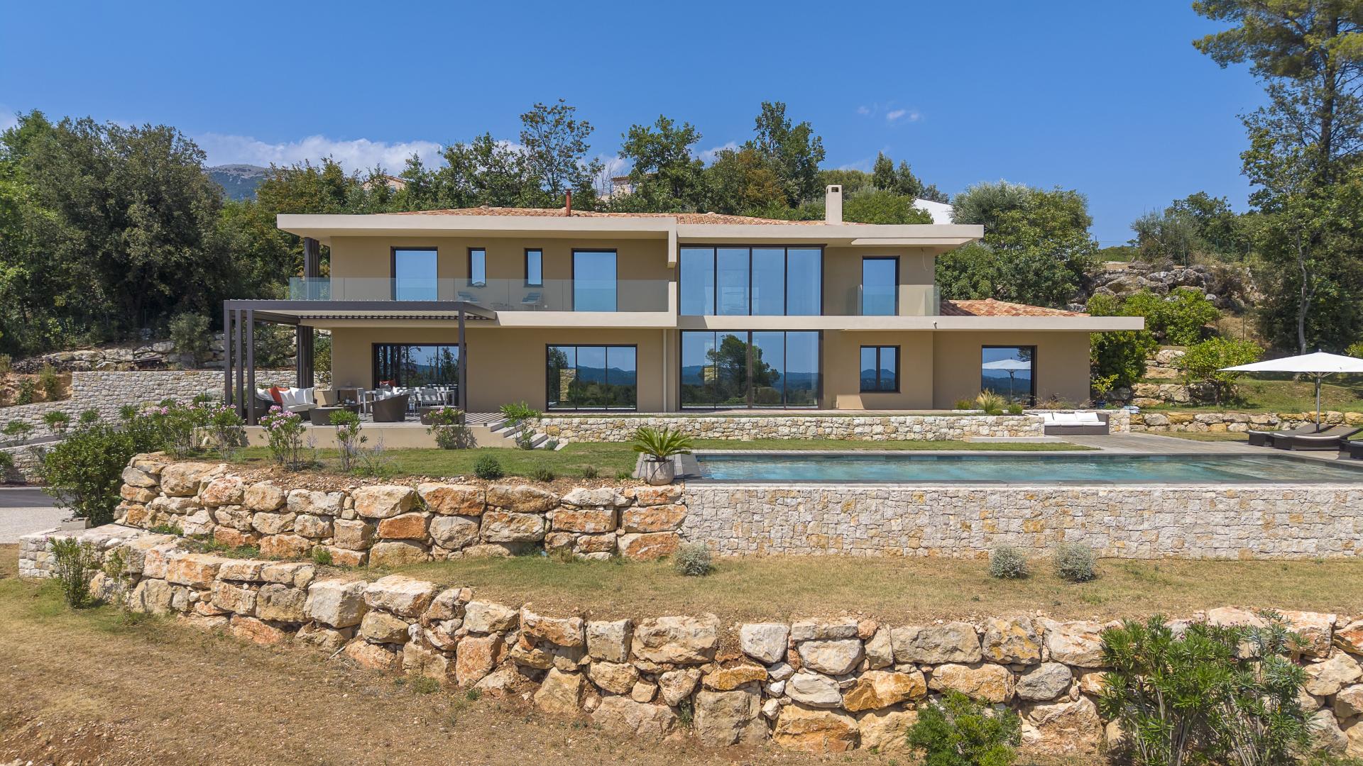 Une signature architecturale contemporaine avec panorama d'exception - 52