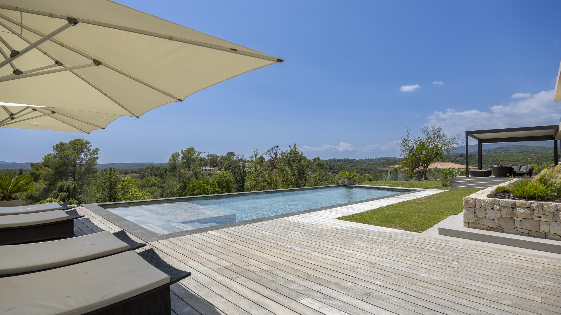 Une signature architecturale contemporaine avec panorama d'exception - 7