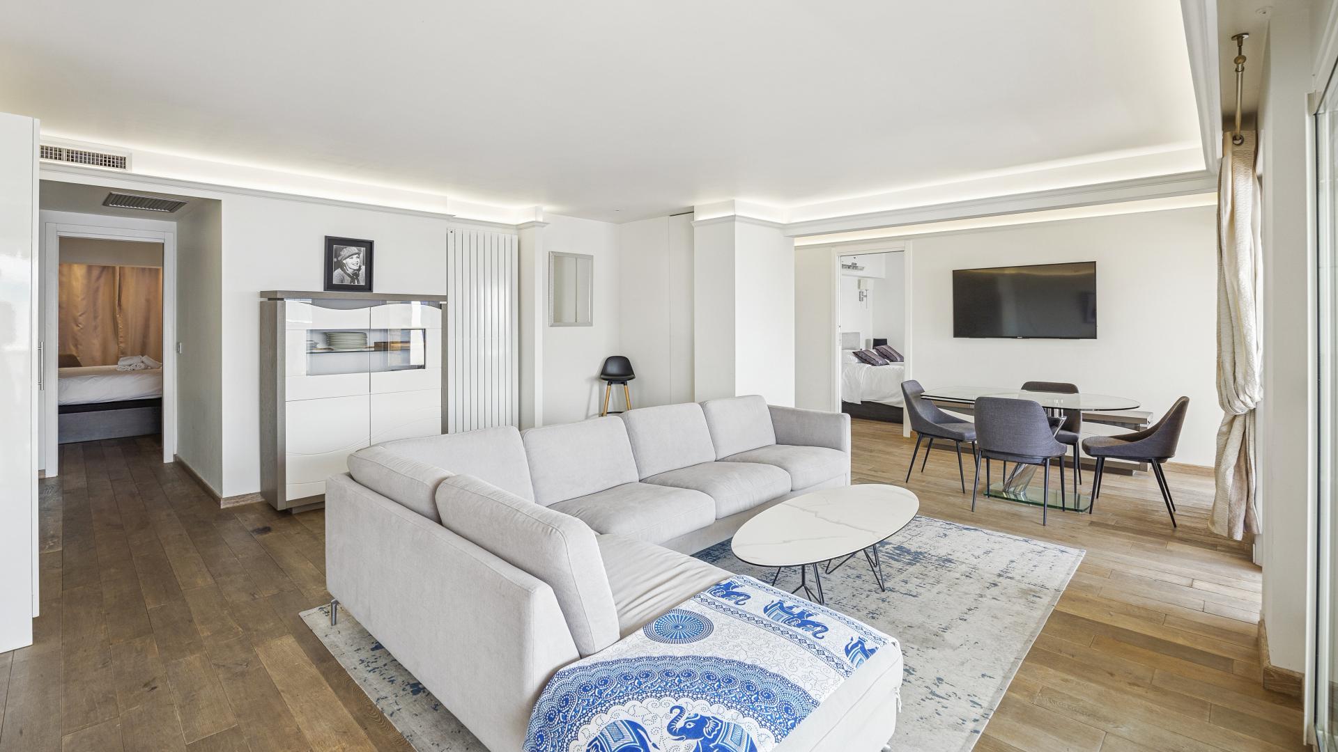 Cannes – Croisette – Wunderschöne 4-Zimmer-Wohnung mit Meerblick - 14