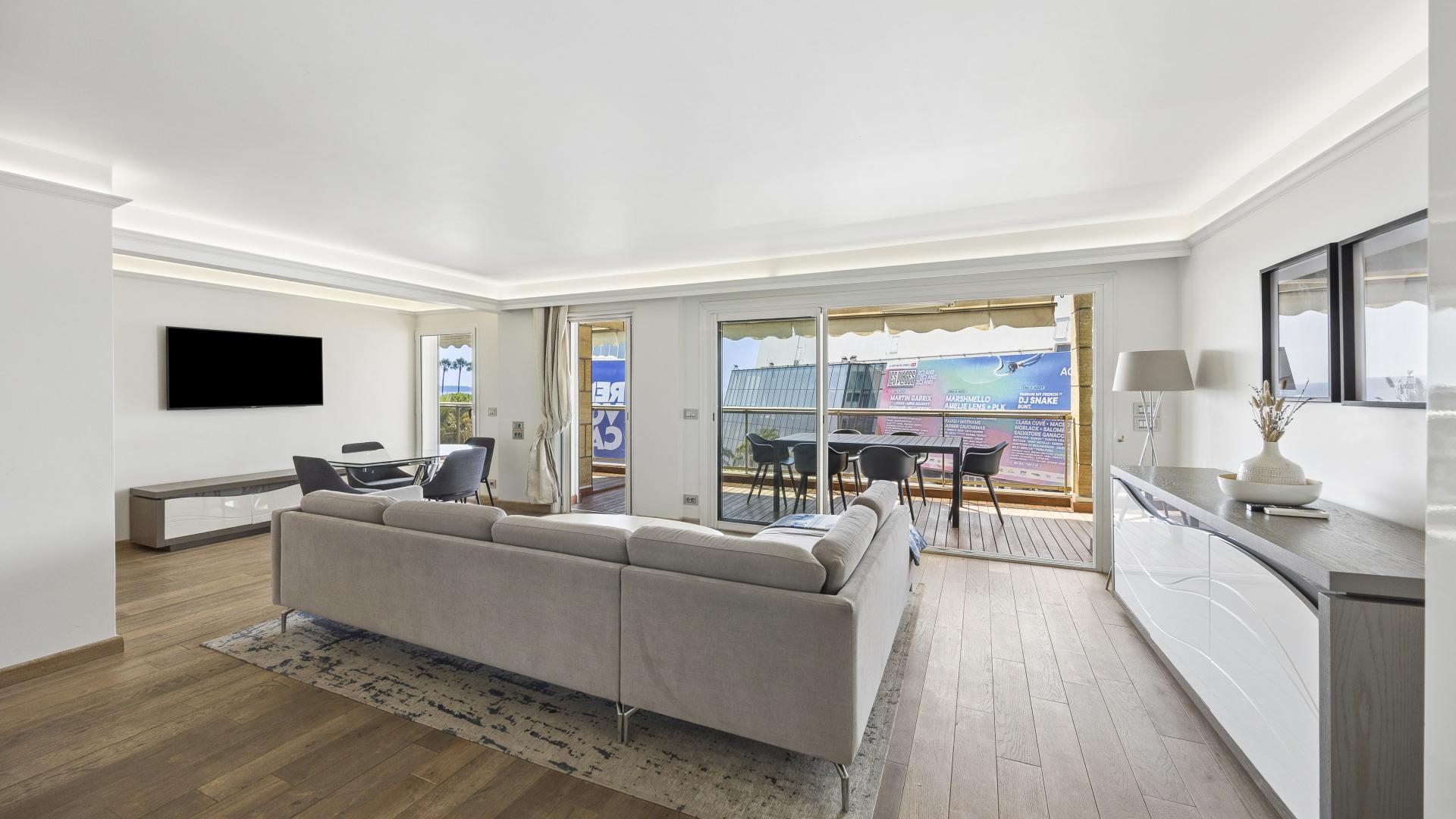 Cannes – Croisette – Wunderschöne 4-Zimmer-Wohnung mit Meerblick - 12