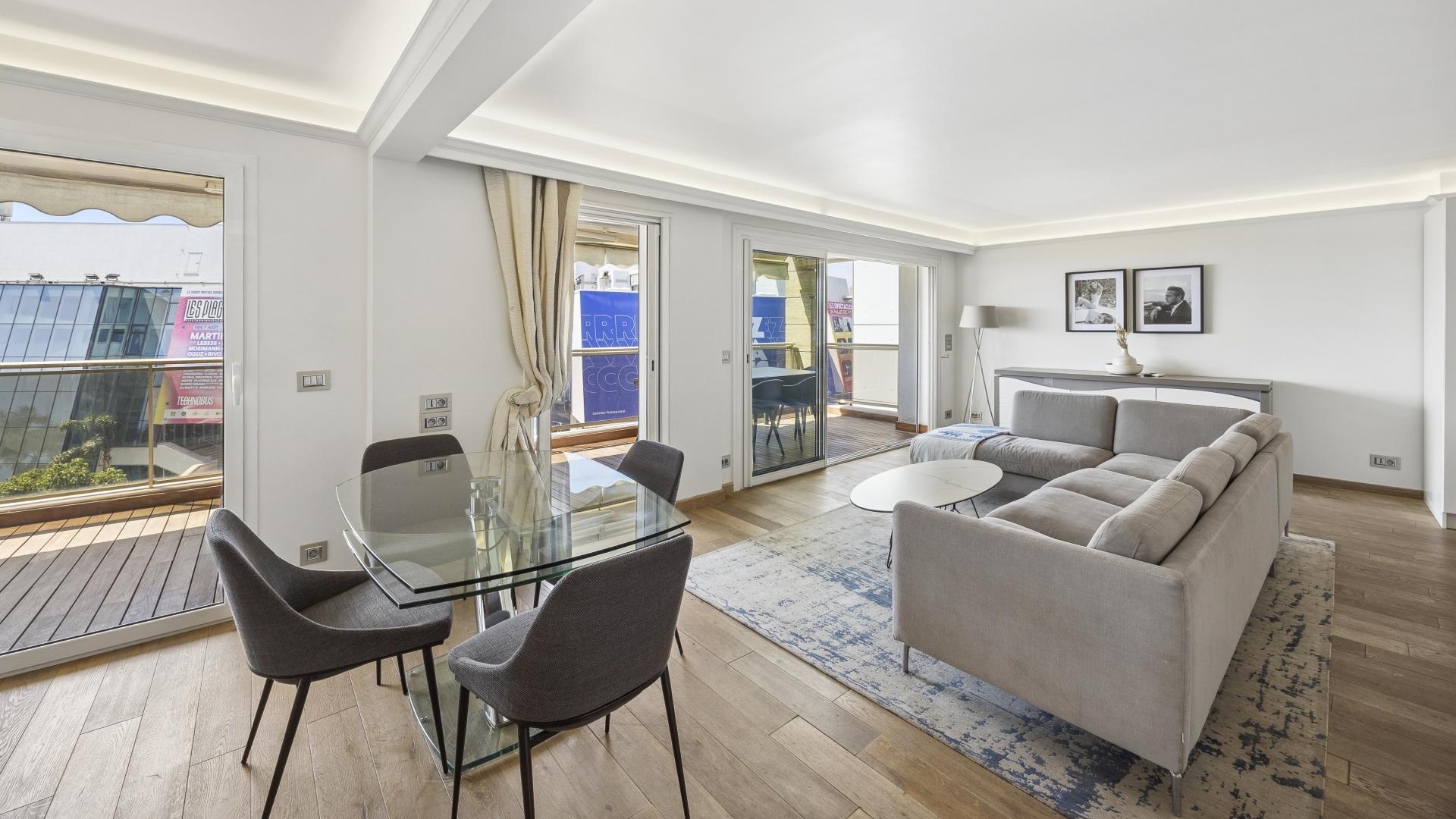 Cannes – Croisette – Wunderschöne 4-Zimmer-Wohnung mit Meerblick - 13