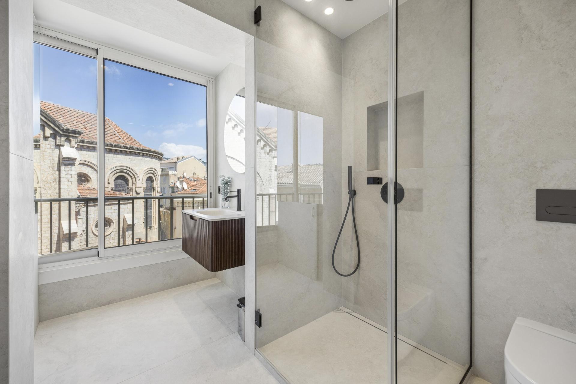 Cannes – Croisette – Wunderschöne 4-Zimmer-Wohnung mit Meerblick - 24