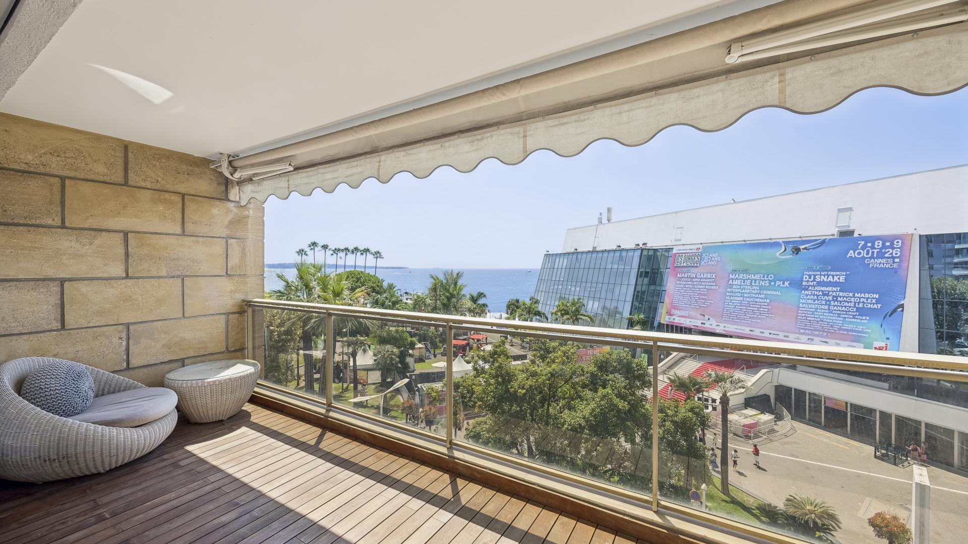 Cannes – Croisette – Wunderschöne 4-Zimmer-Wohnung mit Meerblick - 25