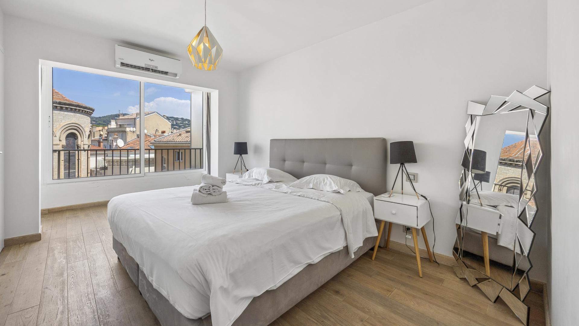 Cannes – Croisette – Wunderschöne 4-Zimmer-Wohnung mit Meerblick - 19