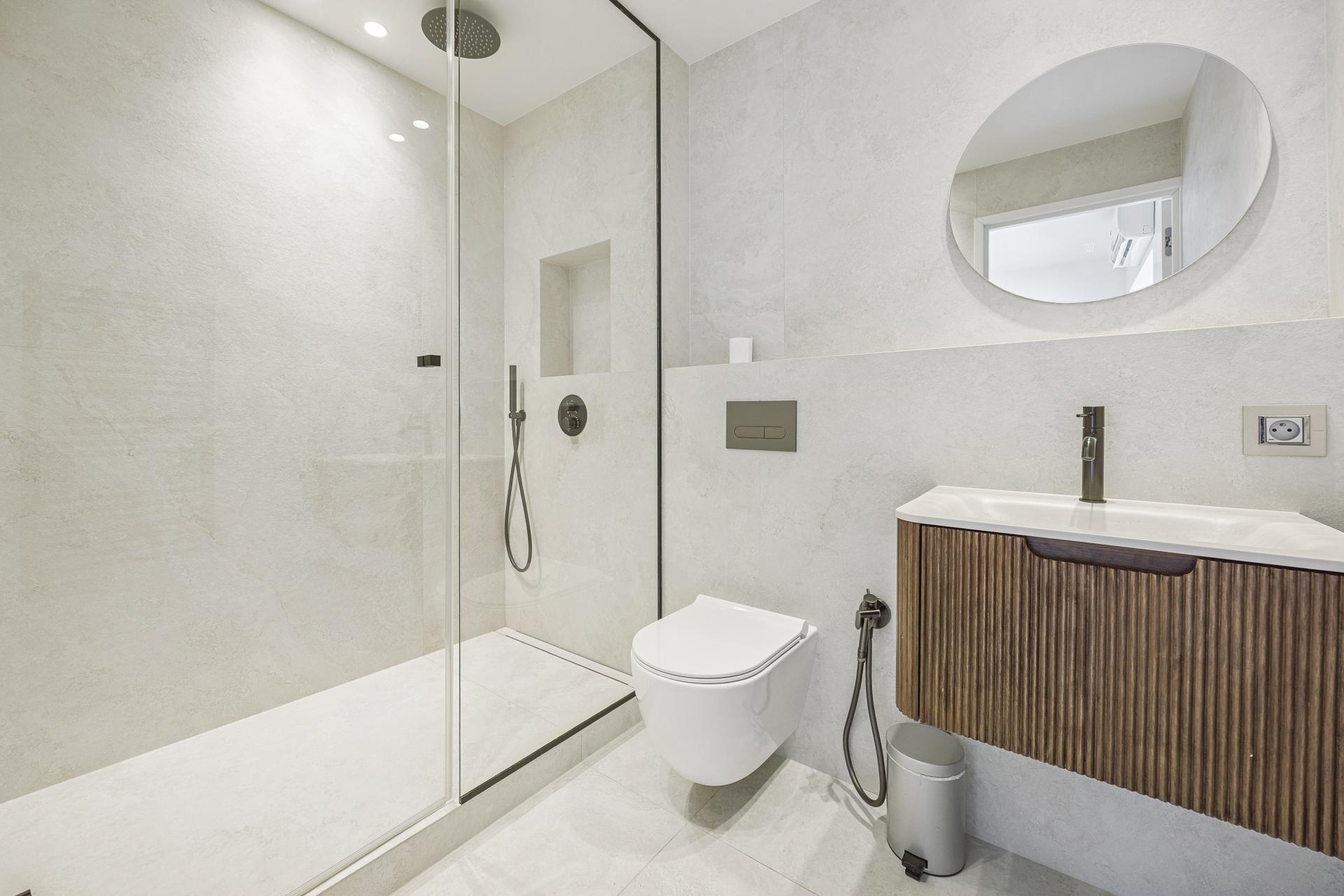 Cannes – Croisette – Wunderschöne 4-Zimmer-Wohnung mit Meerblick - 20