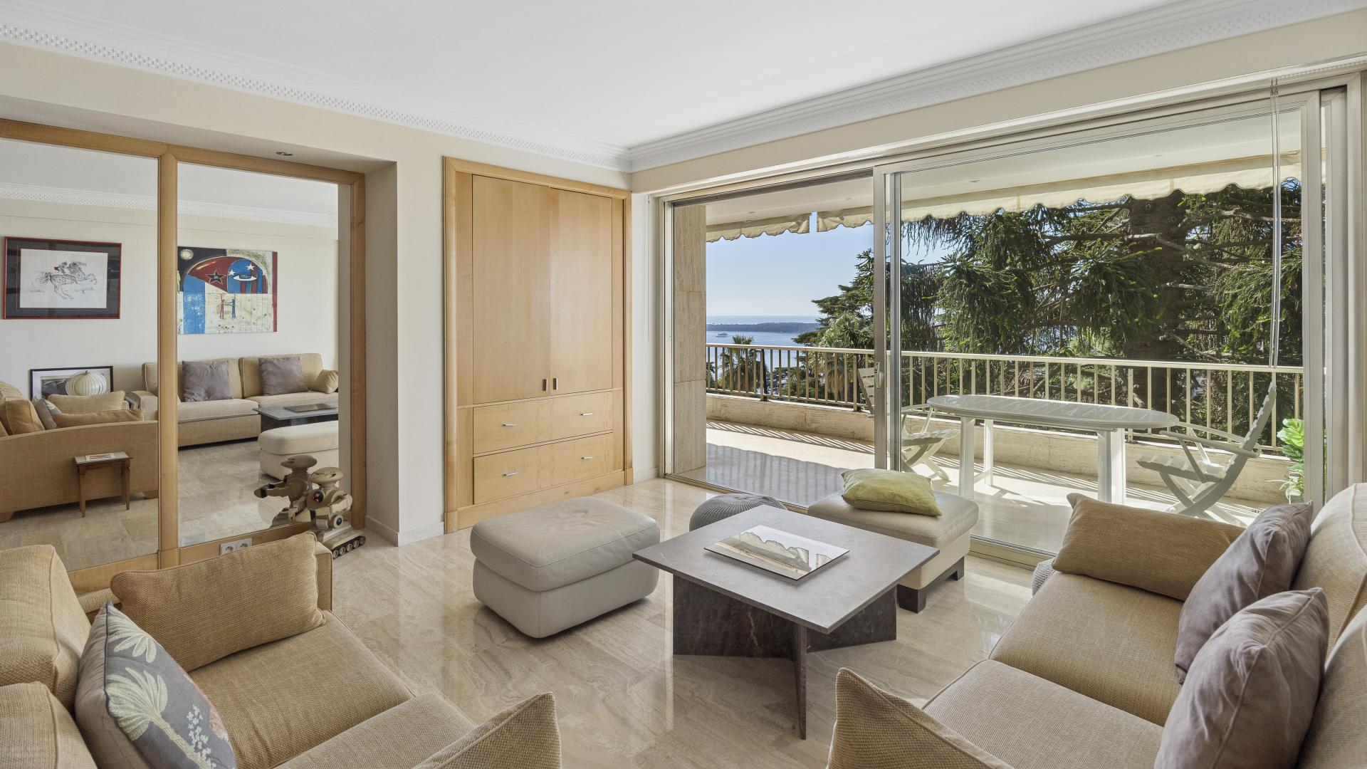 EXCLUSIVITE: Superbe appartement contemporain à la vue mer - 16