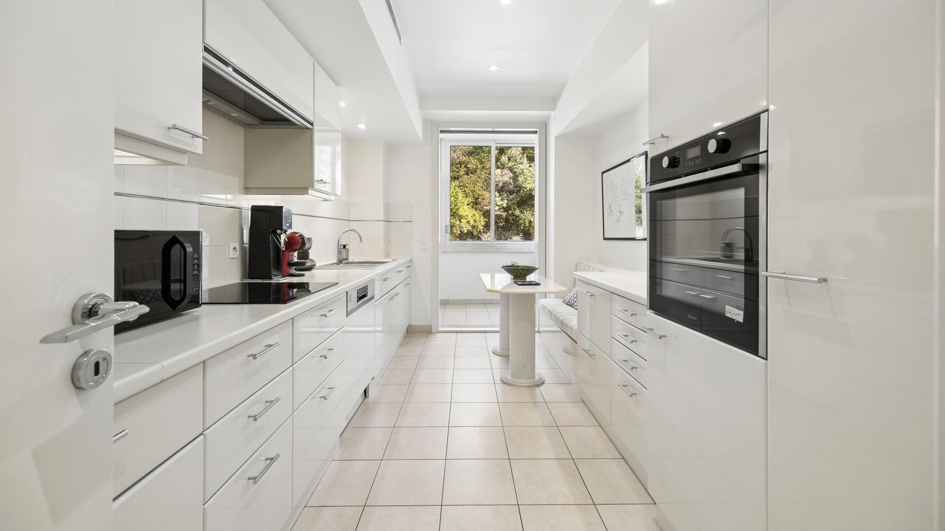 EXCLUSIVITE: Superbe appartement contemporain à la vue mer - 17