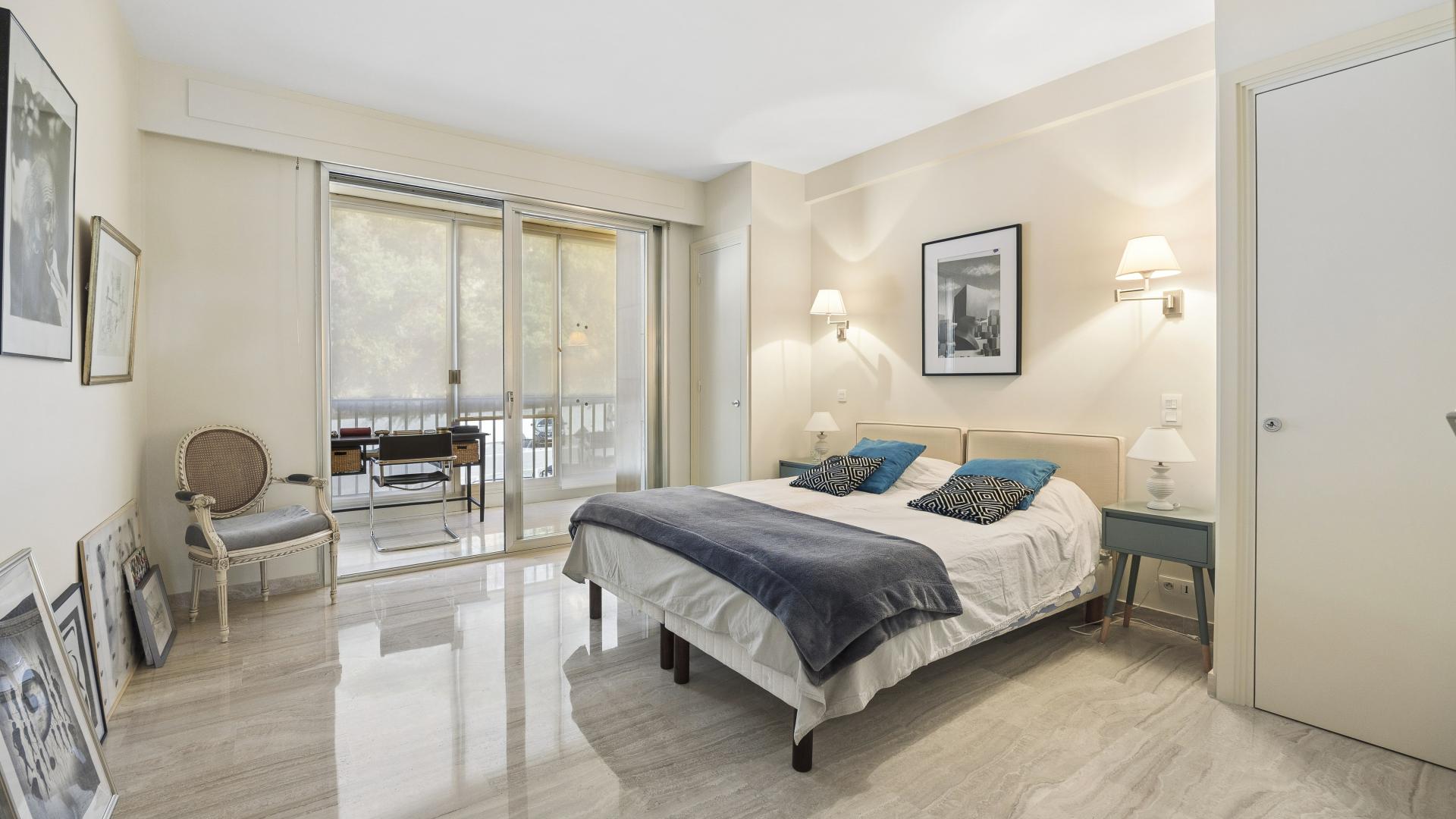 EXCLUSIVITE: Superbe appartement contemporain à la vue mer - 19