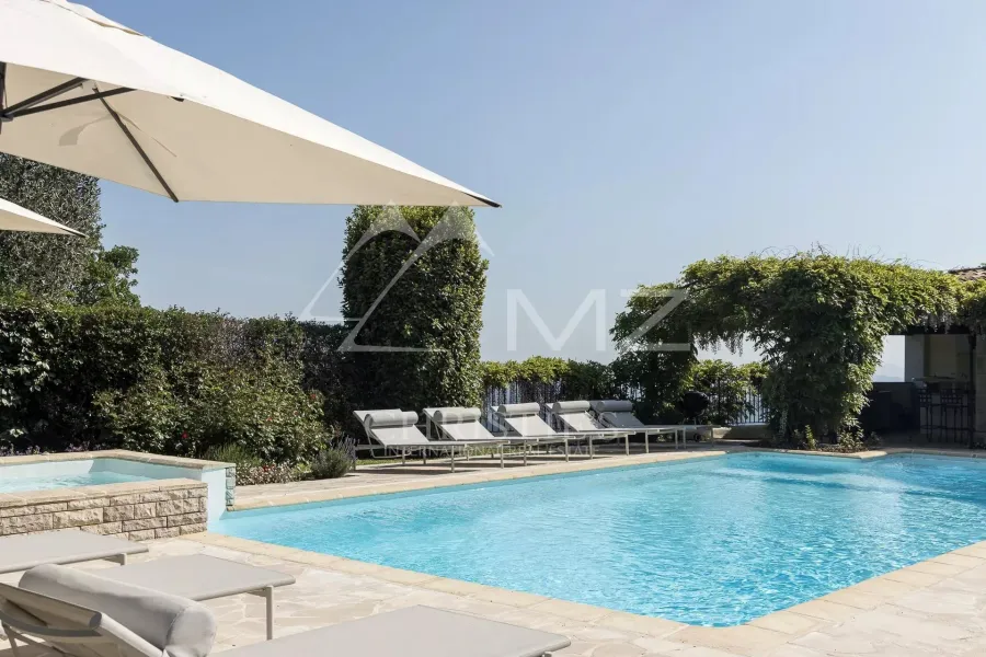 Nahe Saint-Paul-de-Vence - Schönes provenzalisches Anwesen mit Panorama-Meerblick - 4