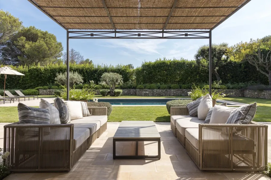 Mougins - Domaine sécurisé, magnifique villa provençale moderne rénovée - 2
