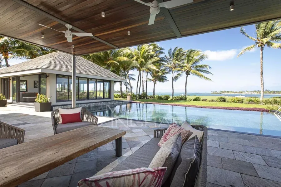 Mauritius - Lunea Villa  Panoramic view of the lagoon and golf - 5