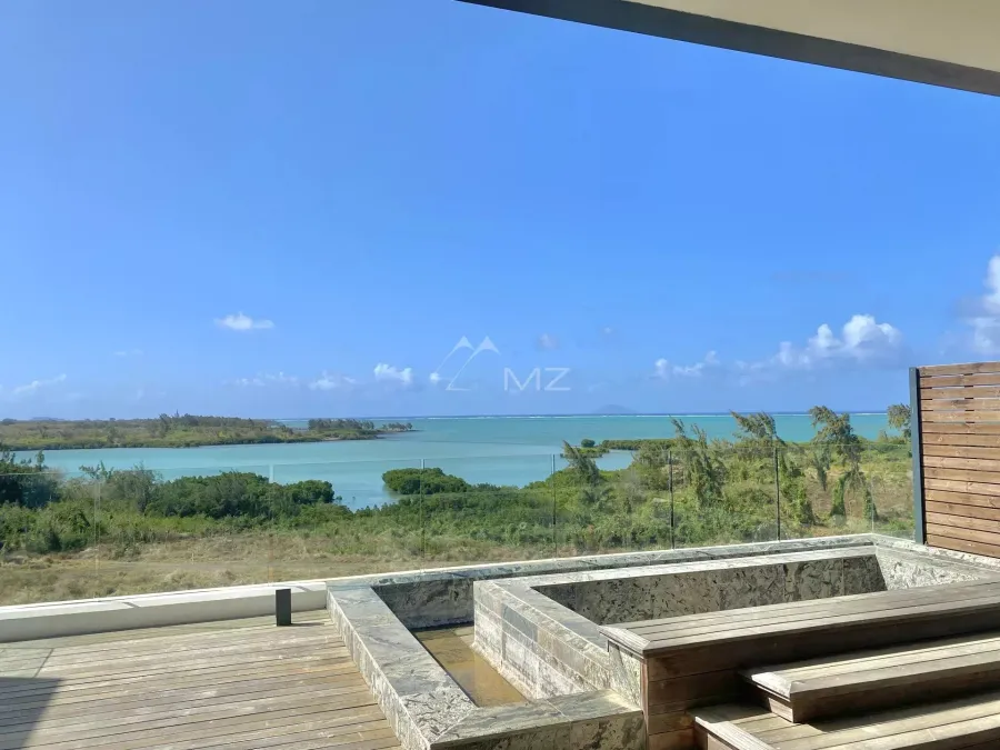 Penthouse vue sur la mer à St Antoine - 9