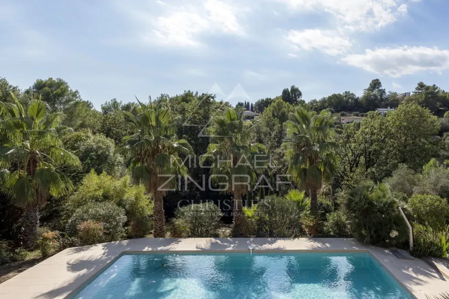 Le Rouret - villa aux volumes hors normes - 2