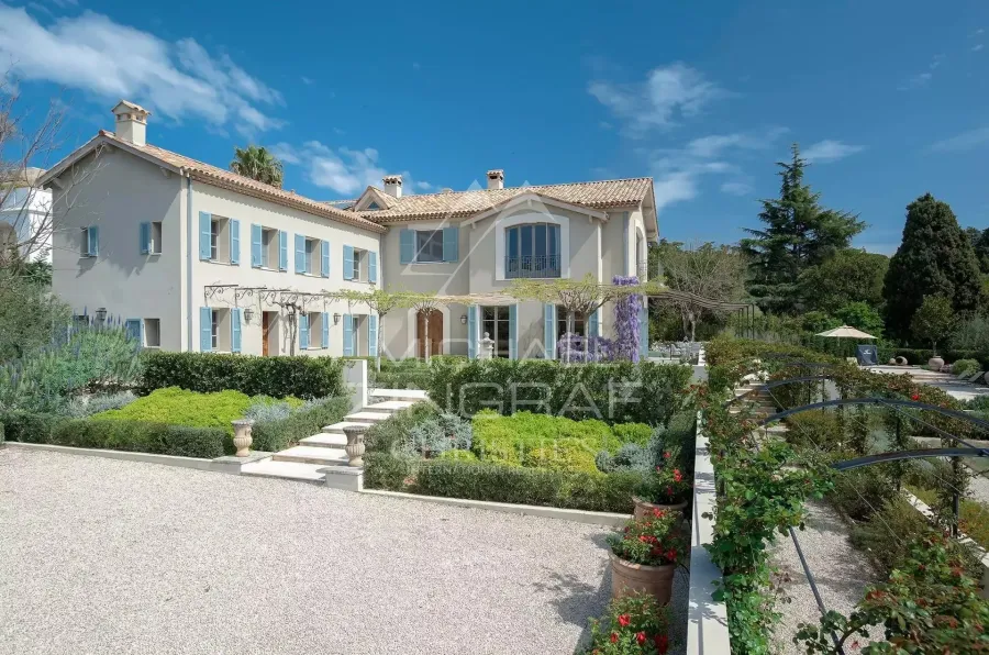 Cap d'Antibes - Magnifique propriété - 9