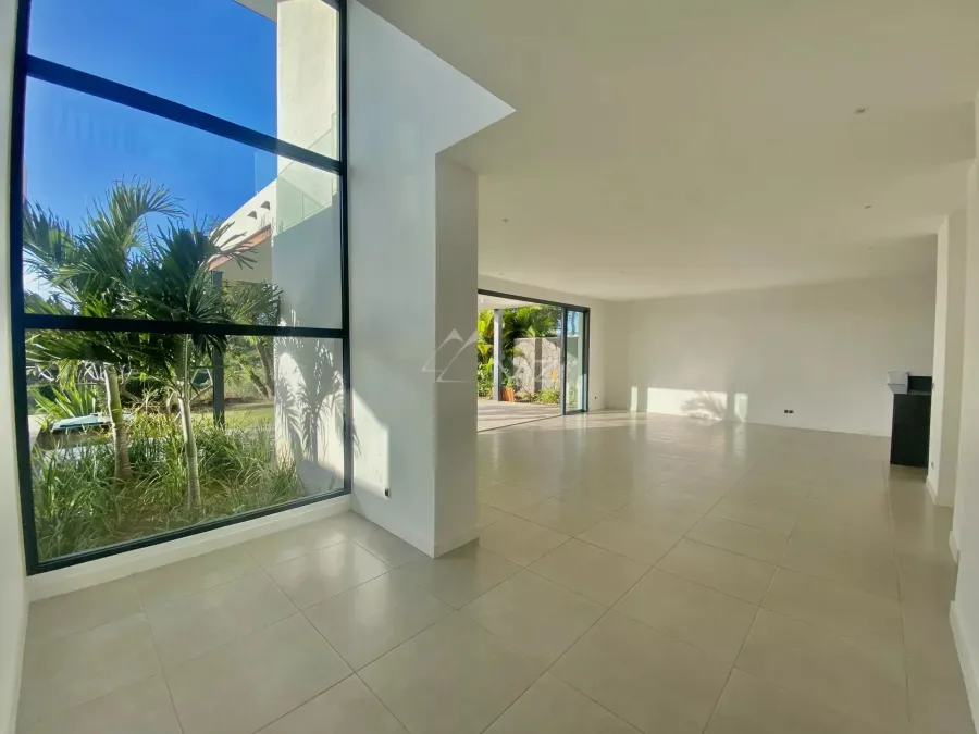Somptueuse villa dans un cadre calme et verdoyant - 8