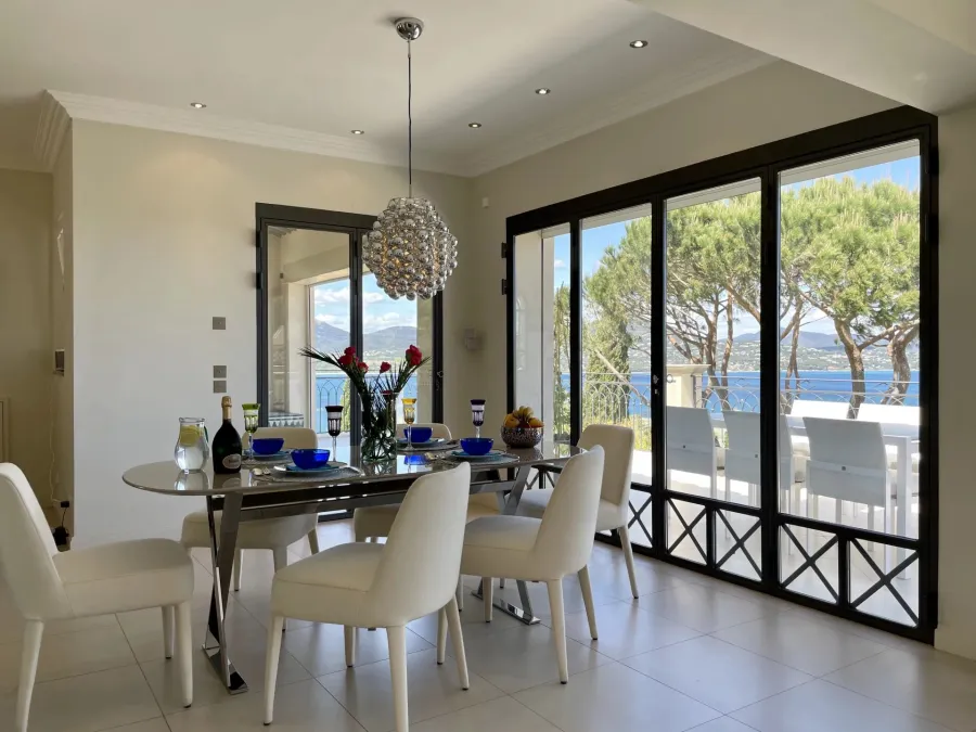 Proche Saint-Tropez - Charmante villa provençale vue mer - 6