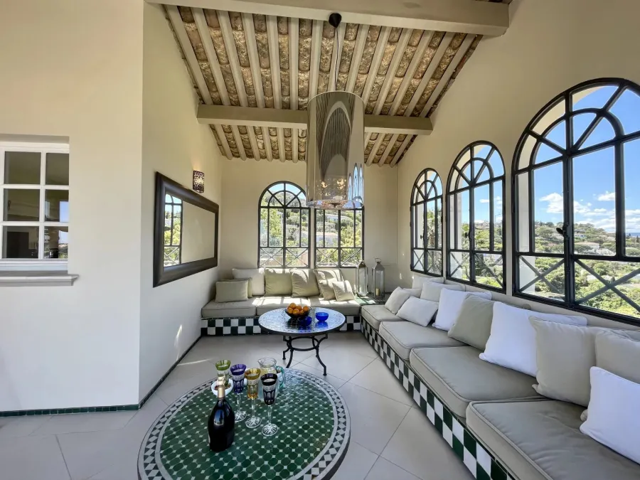 Proche Saint-Tropez - Charmante villa provençale vue mer - 5
