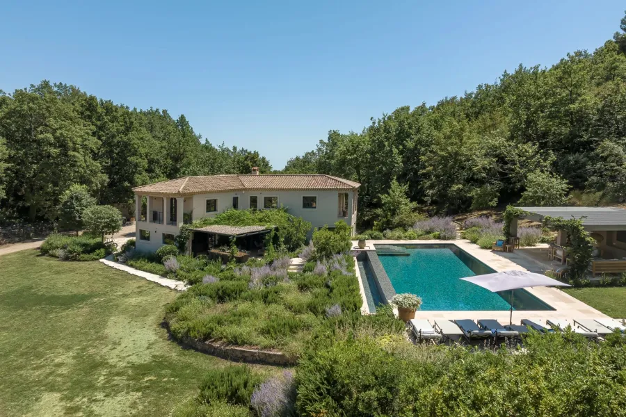 Hinterland von Cannes – Renoviertes Anwesen mit Panoramablick - 1